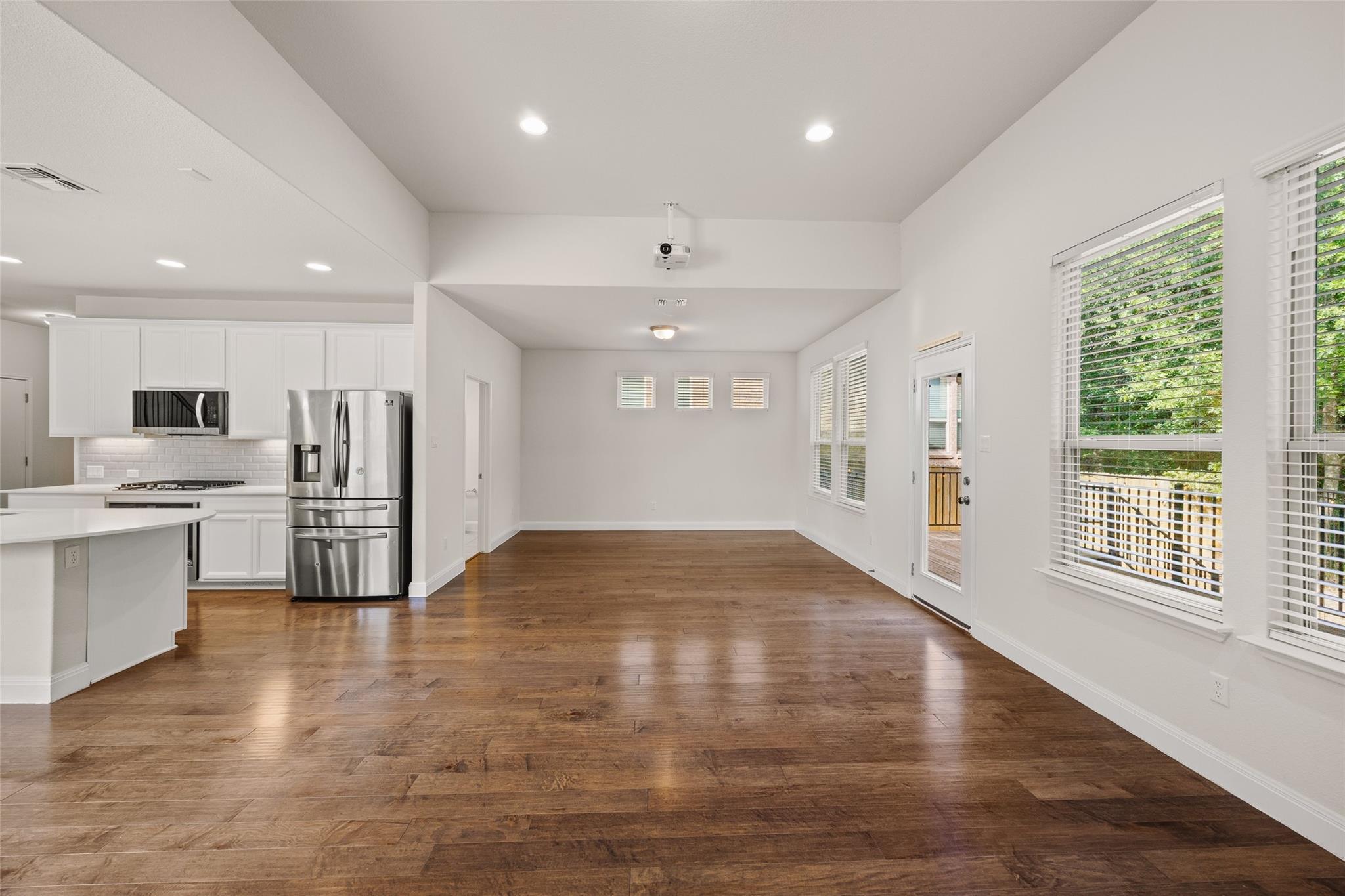 1051 Kenney Fort Xing #63 Property Photo 14