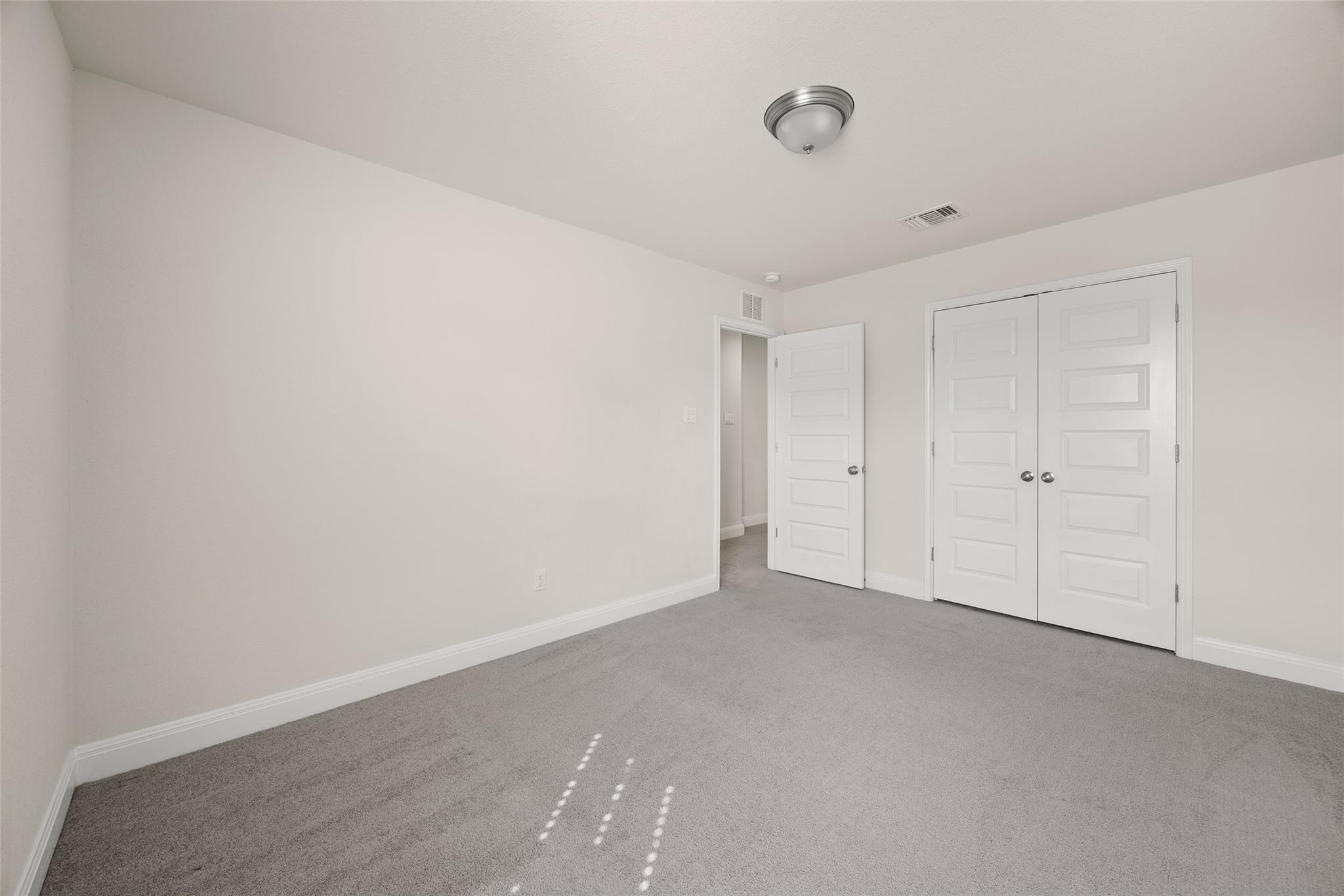 1051 Kenney Fort Xing #63 Property Photo 37