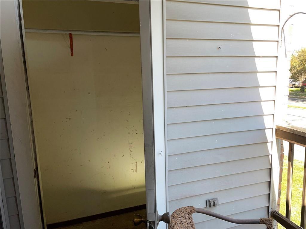2415 W Slaughter Ln #d Property Photo 18