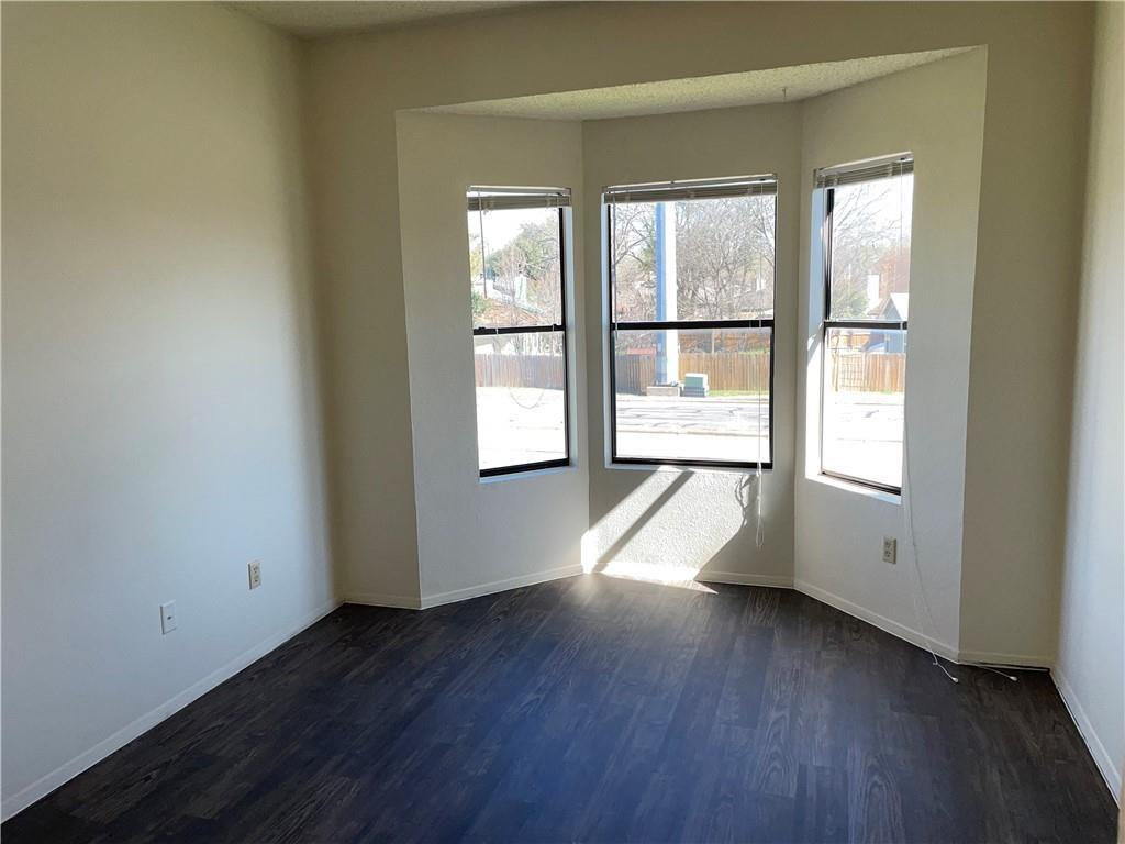 2415 W Slaughter Ln #d Property Photo 20
