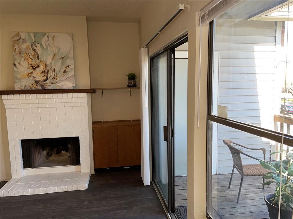 2415 W Slaughter Ln #d Property Photo 25