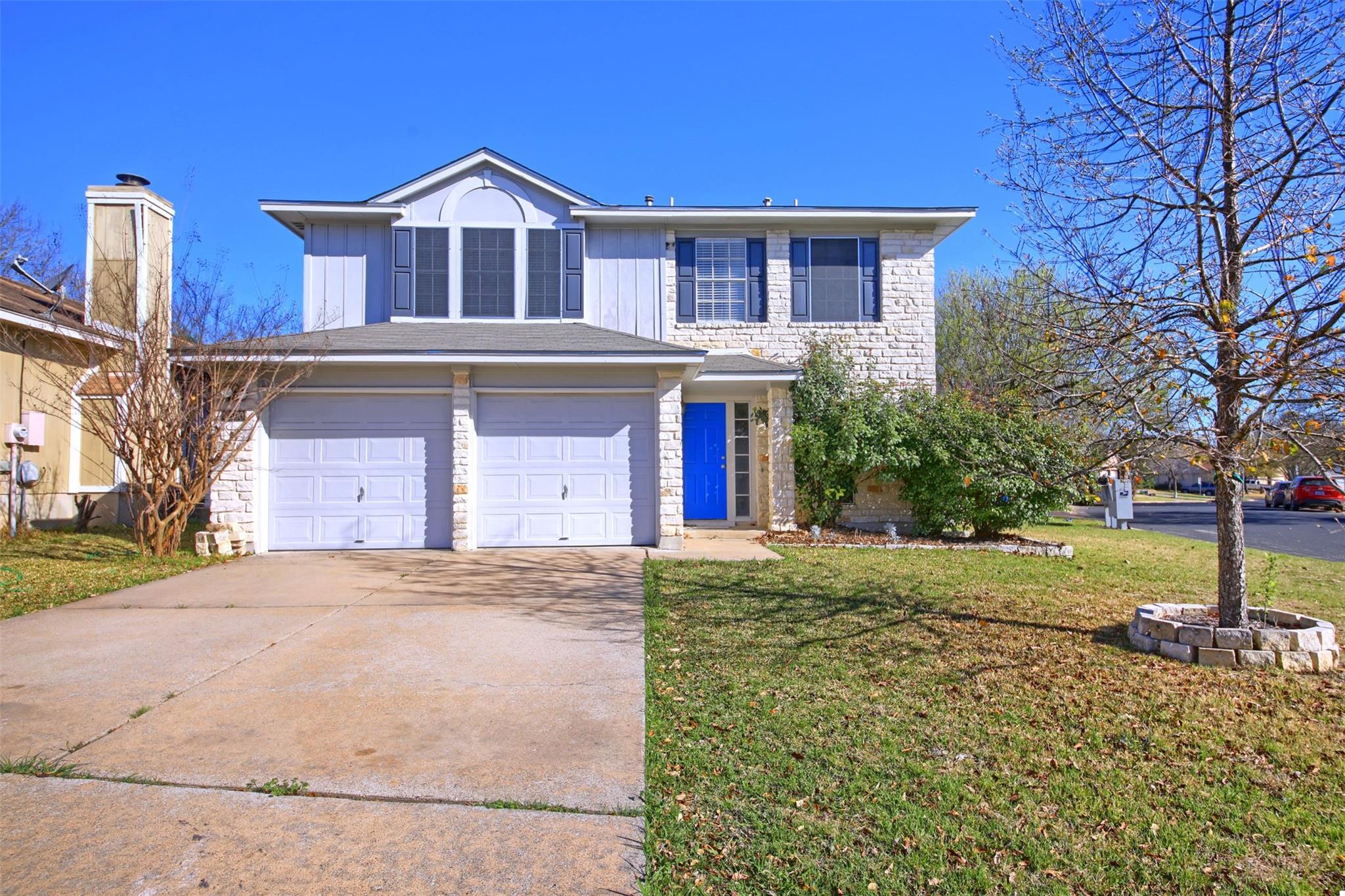 8800 Peppergrass Cv Property Photo 3