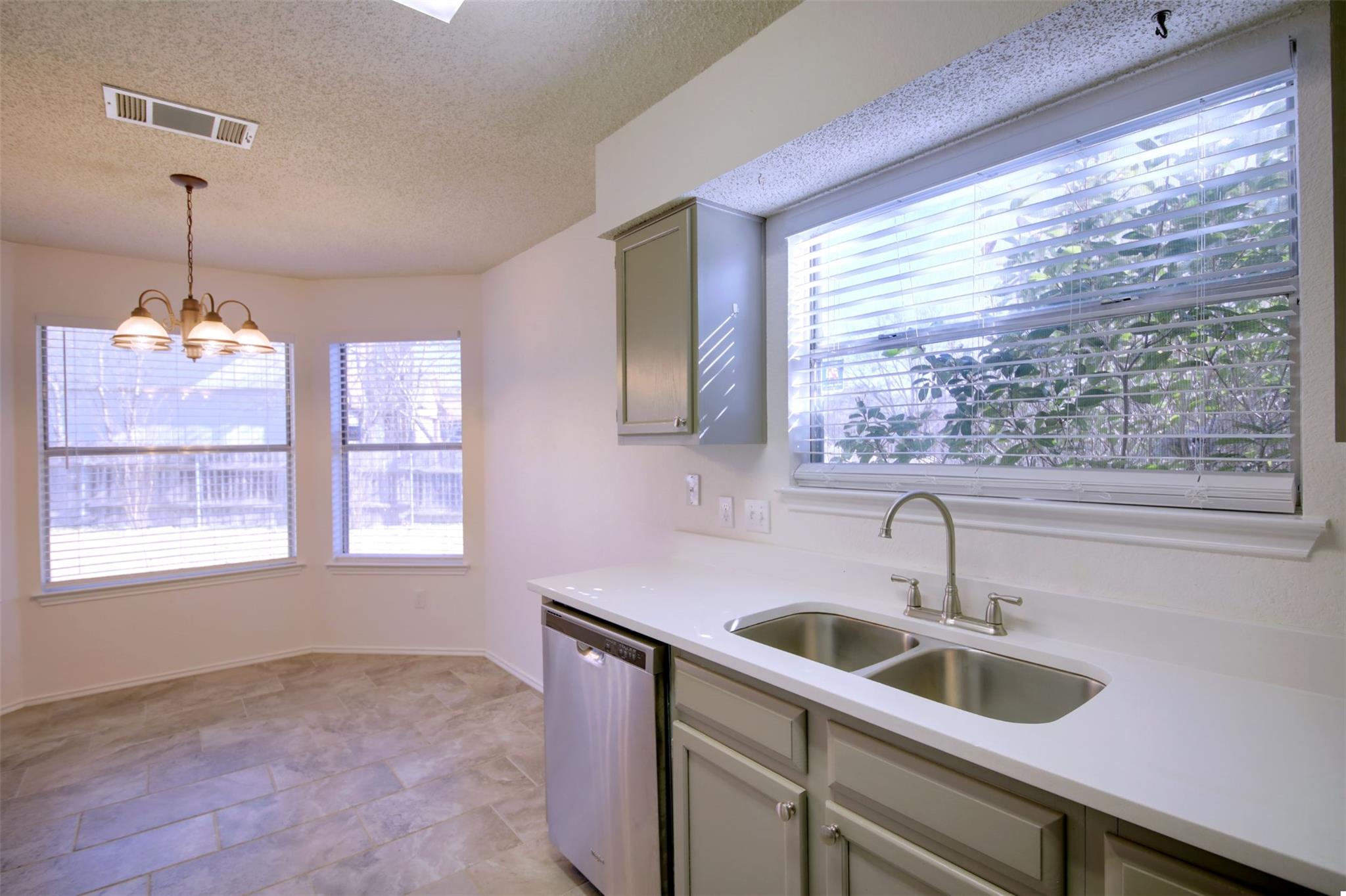 8800 Peppergrass Cv Property Photo 18