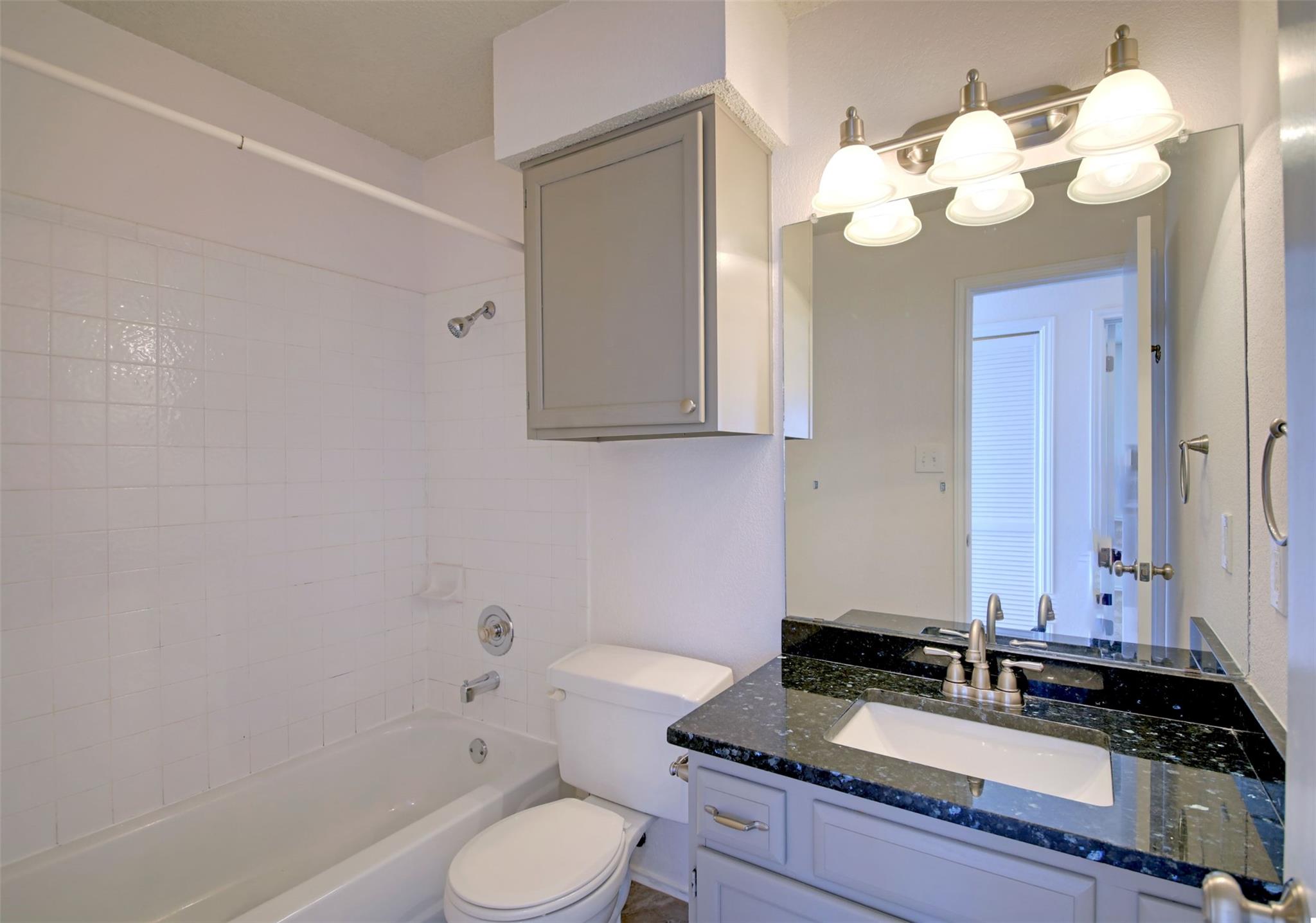 8800 Peppergrass Cv Property Photo 22