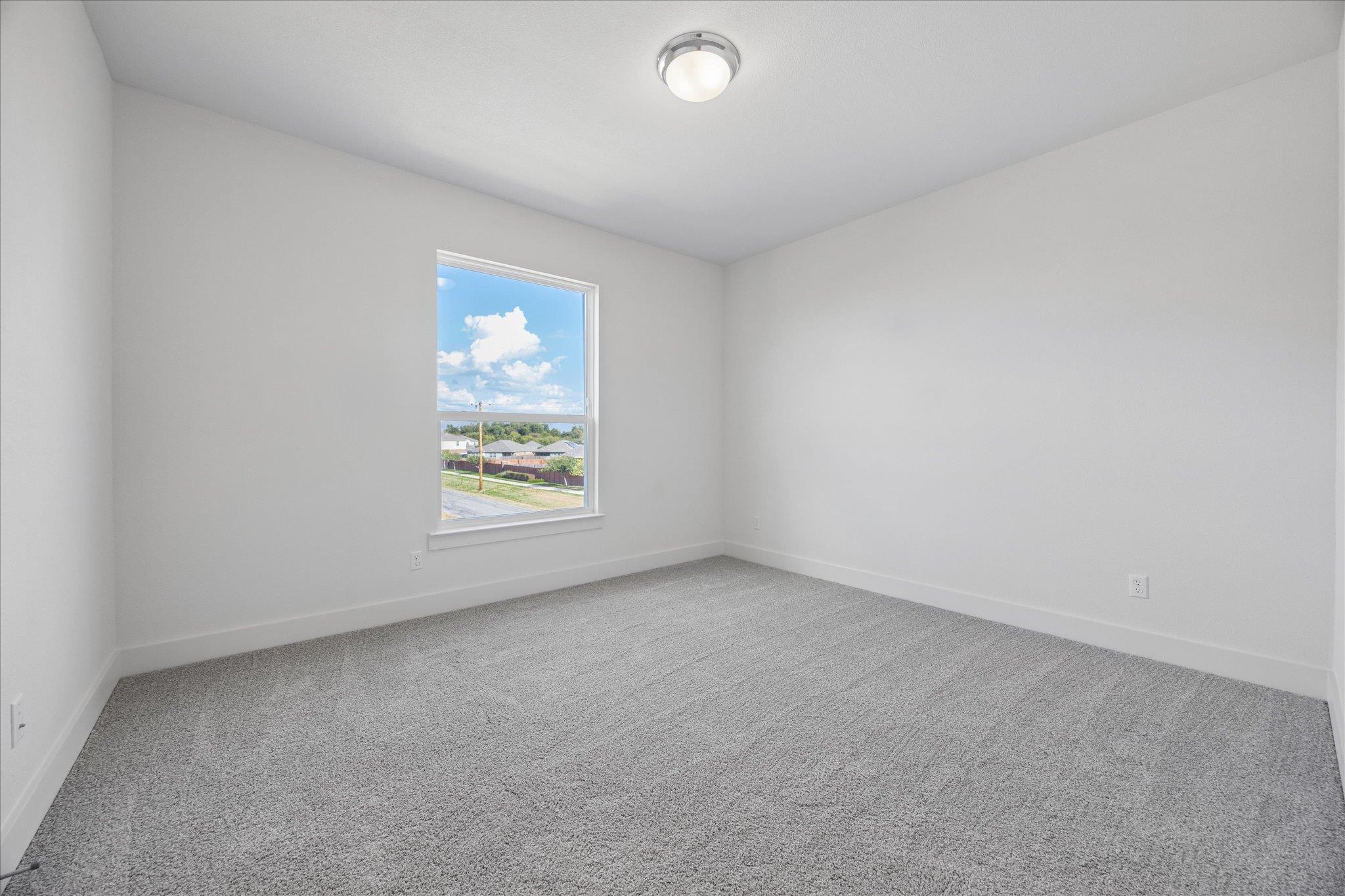 1531 N Red Bud Ln #28 Property Photo 13