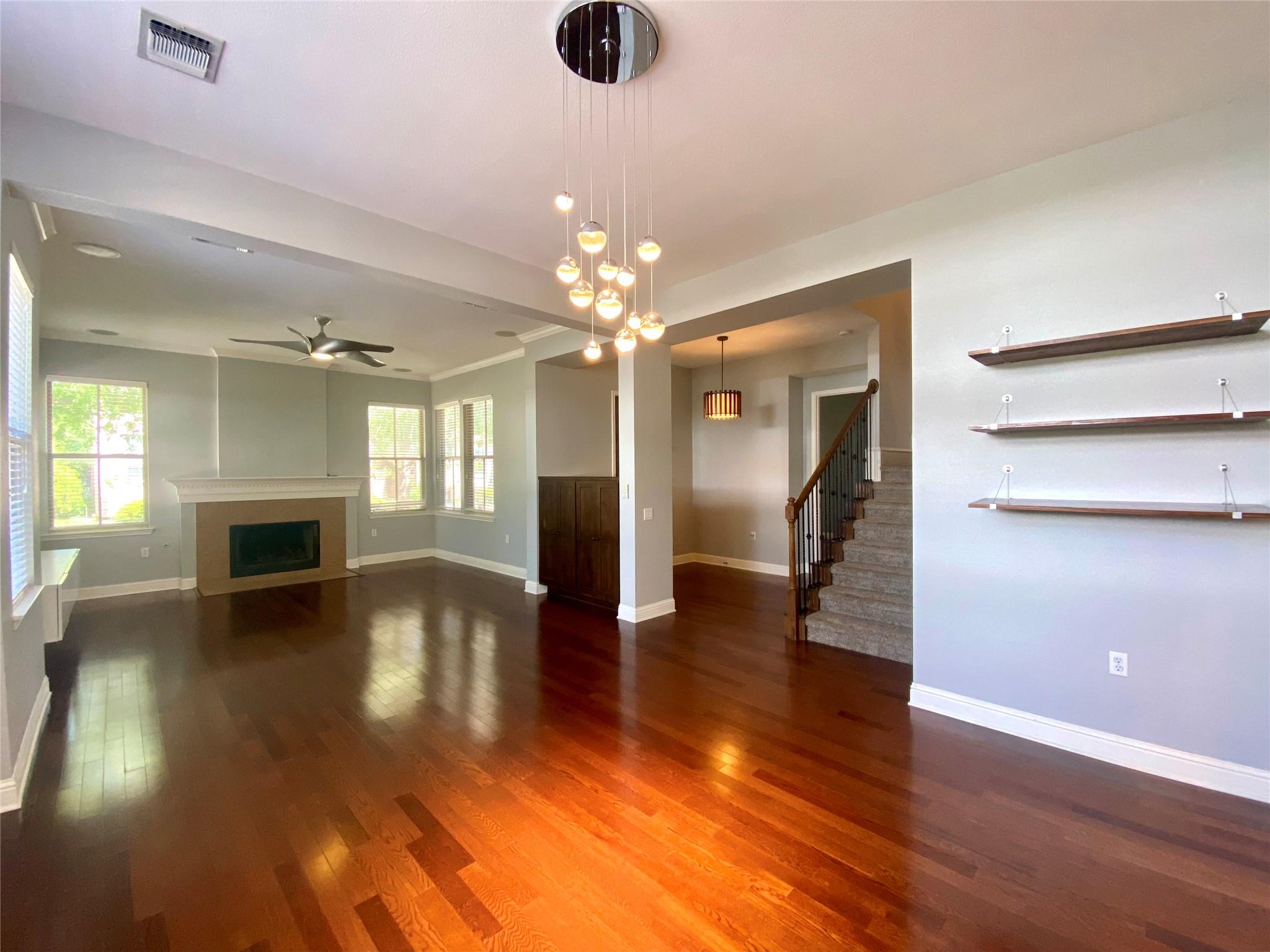 2009 Emma Long St Property Photo 3