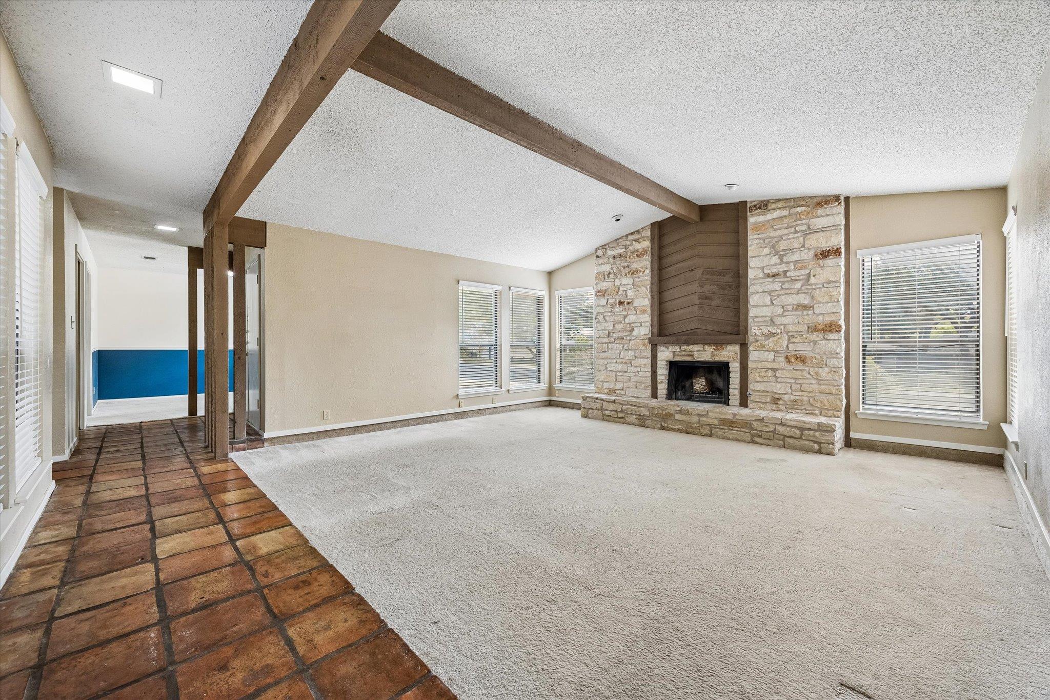 7115 Danwood Dr Property Photo 7