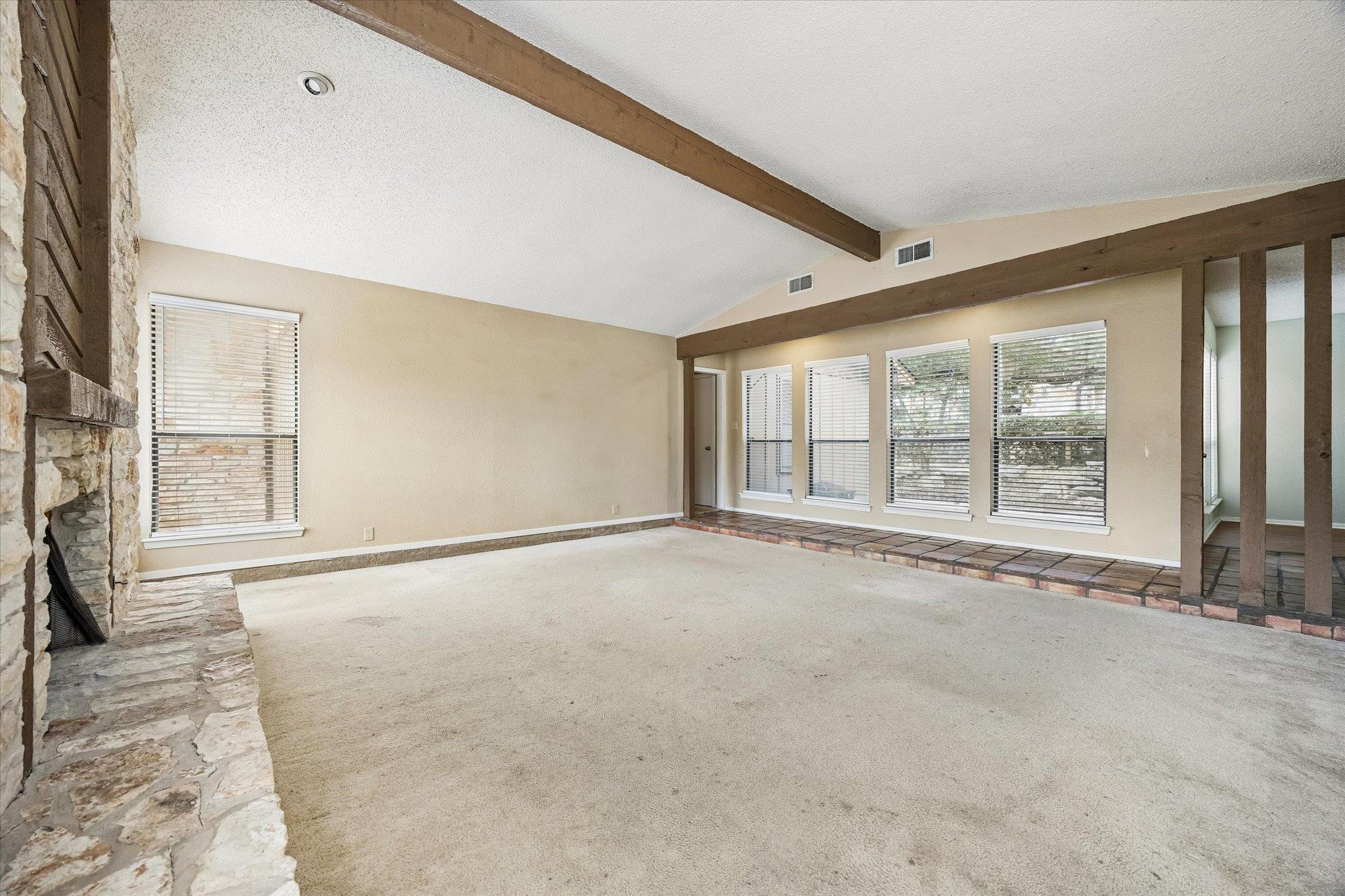 7115 Danwood Dr Property Photo 8