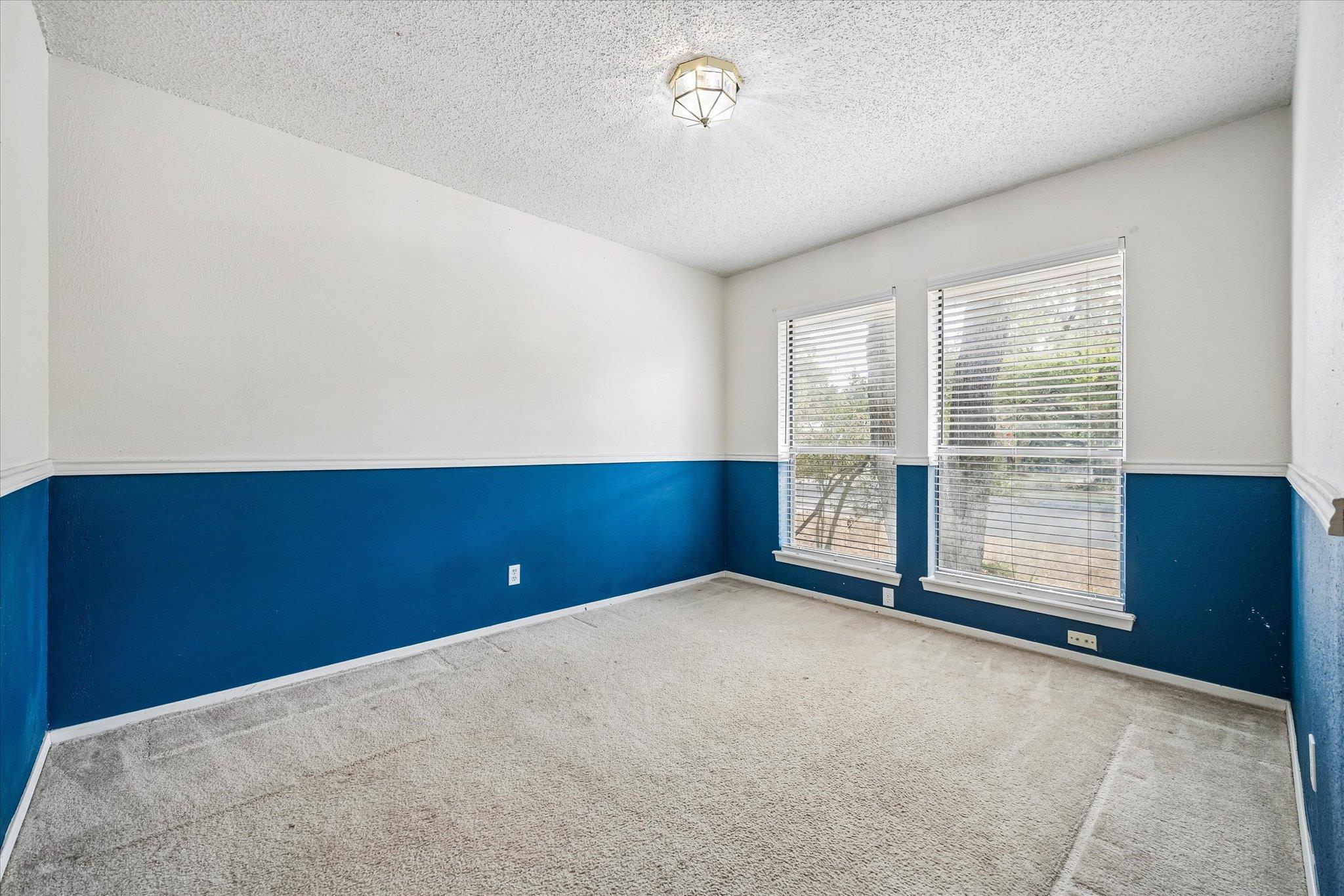 7115 Danwood Dr Property Photo 9