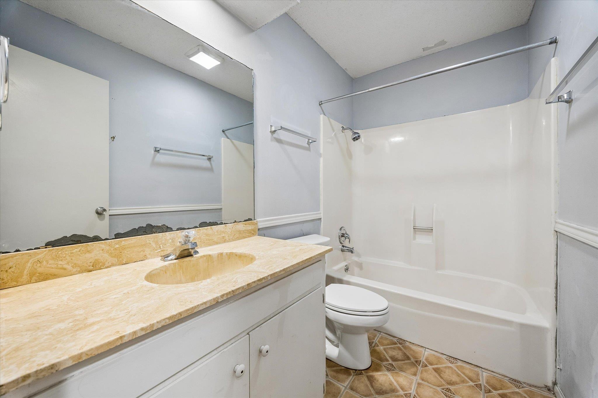 7115 Danwood Dr Property Photo 23