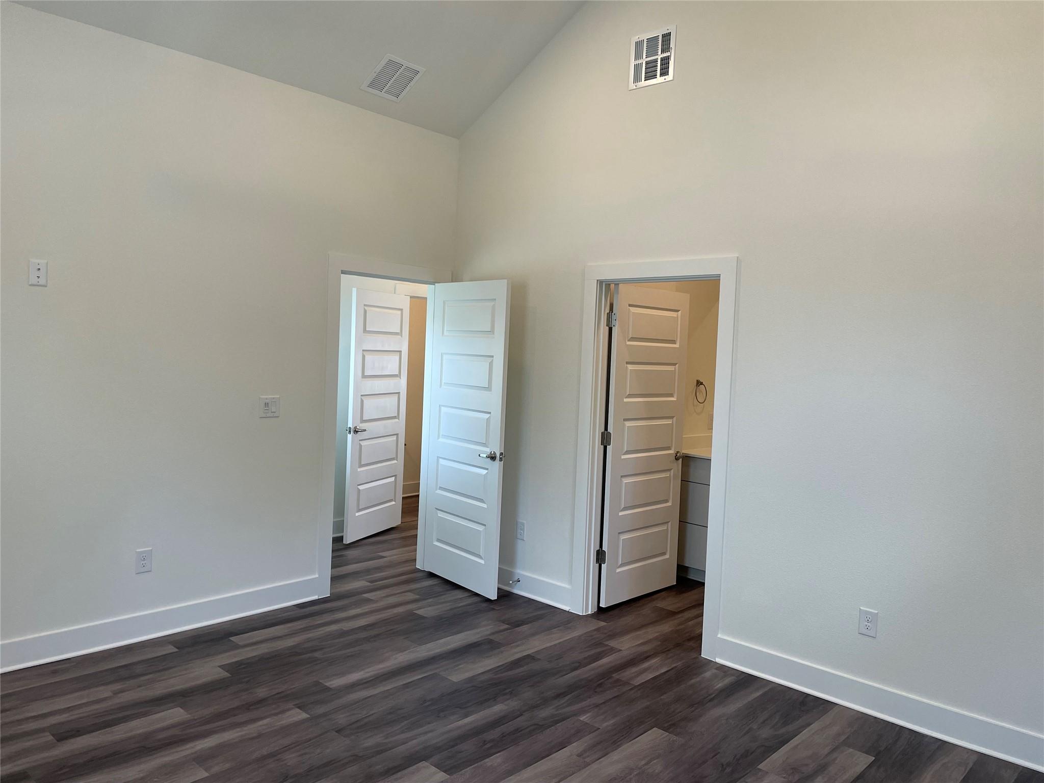 6901 Carver Ave #1 Property Photo 15