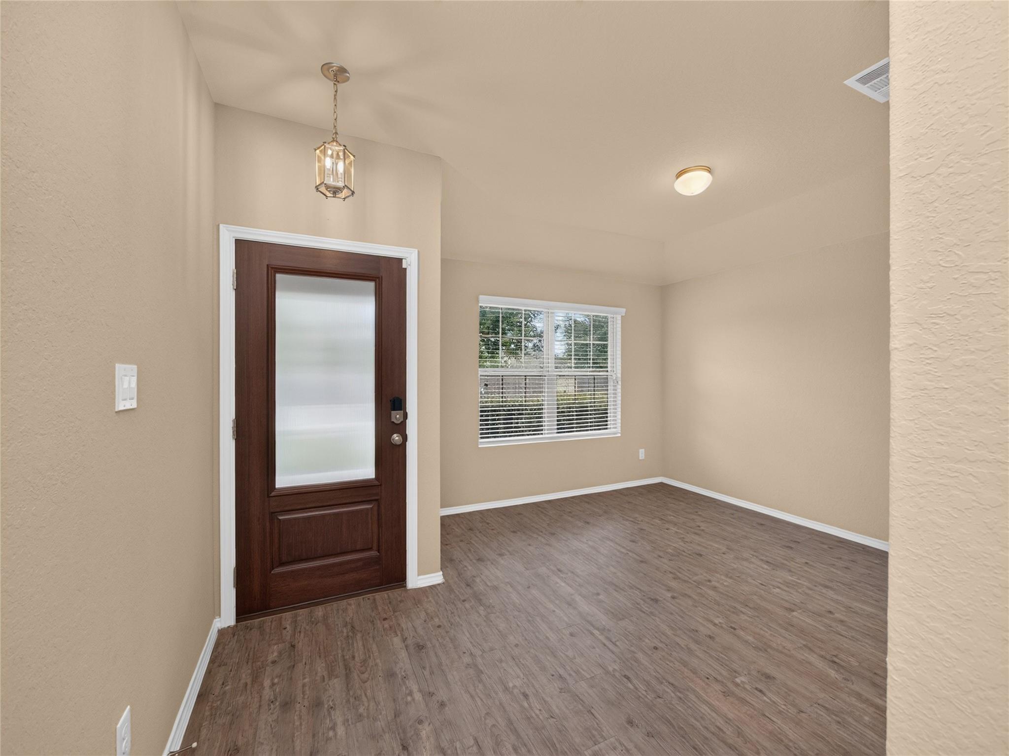 2941 Field Vw Property Photo 3