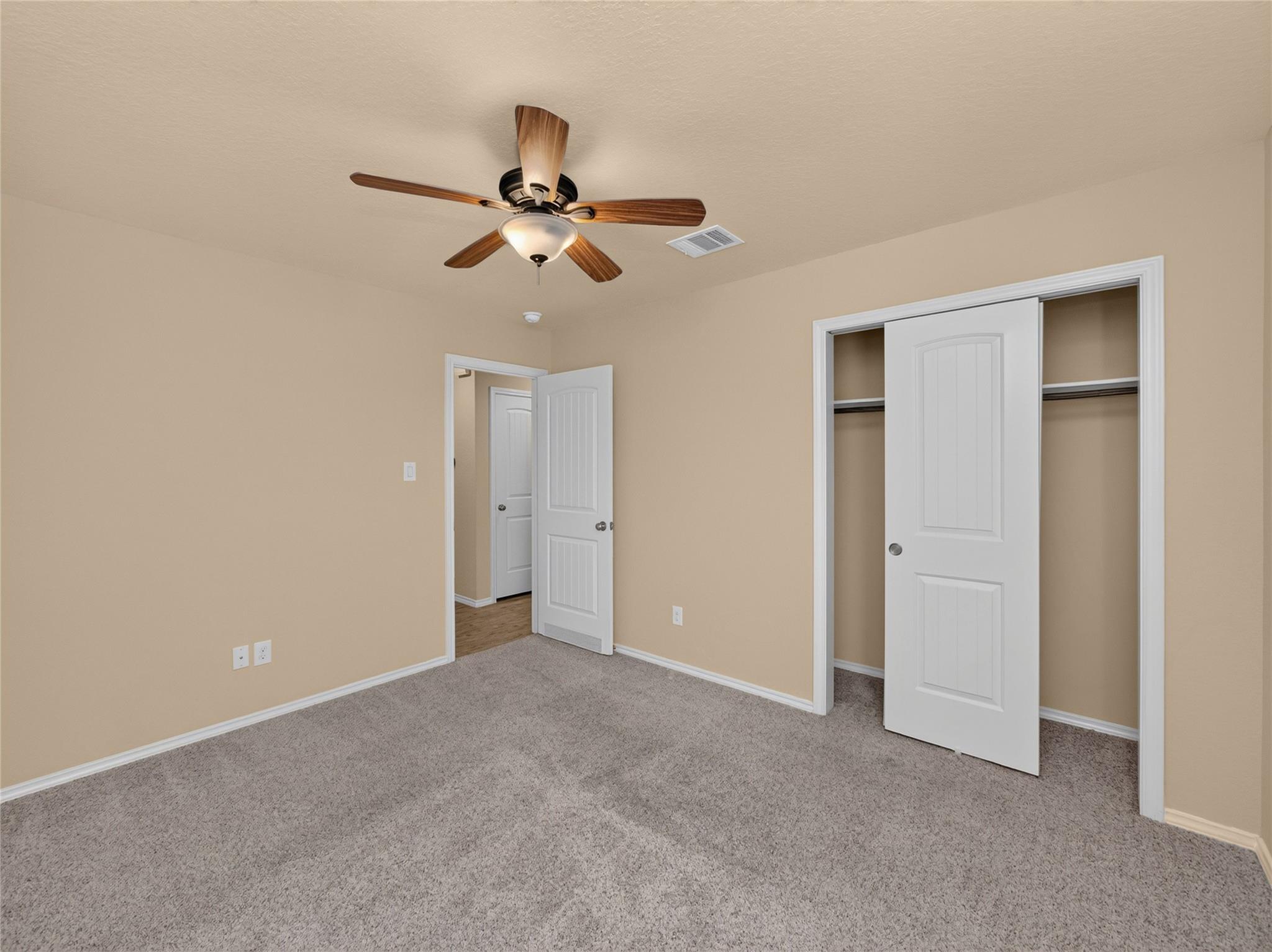 2941 Field Vw Property Photo 21