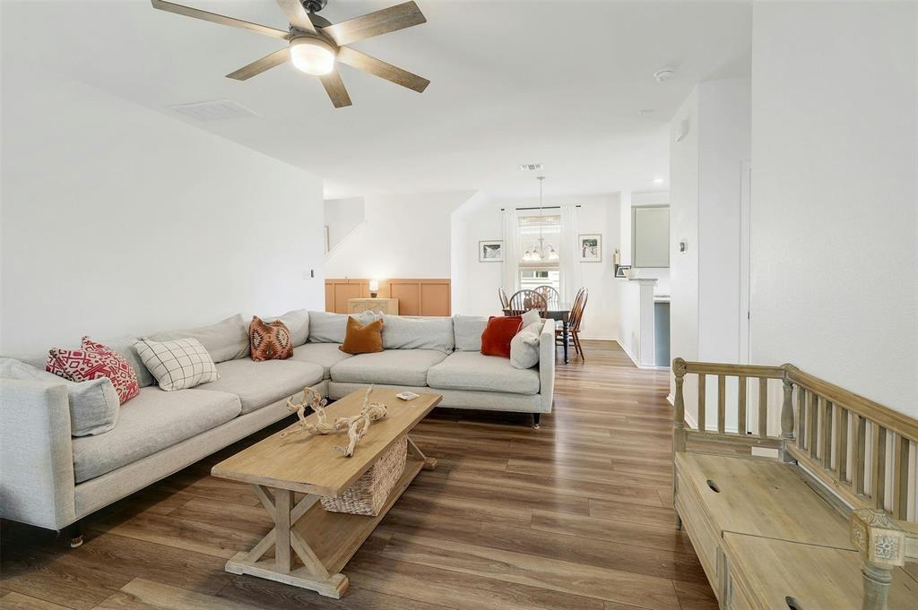 516 Hugenot Way Property Photo 3