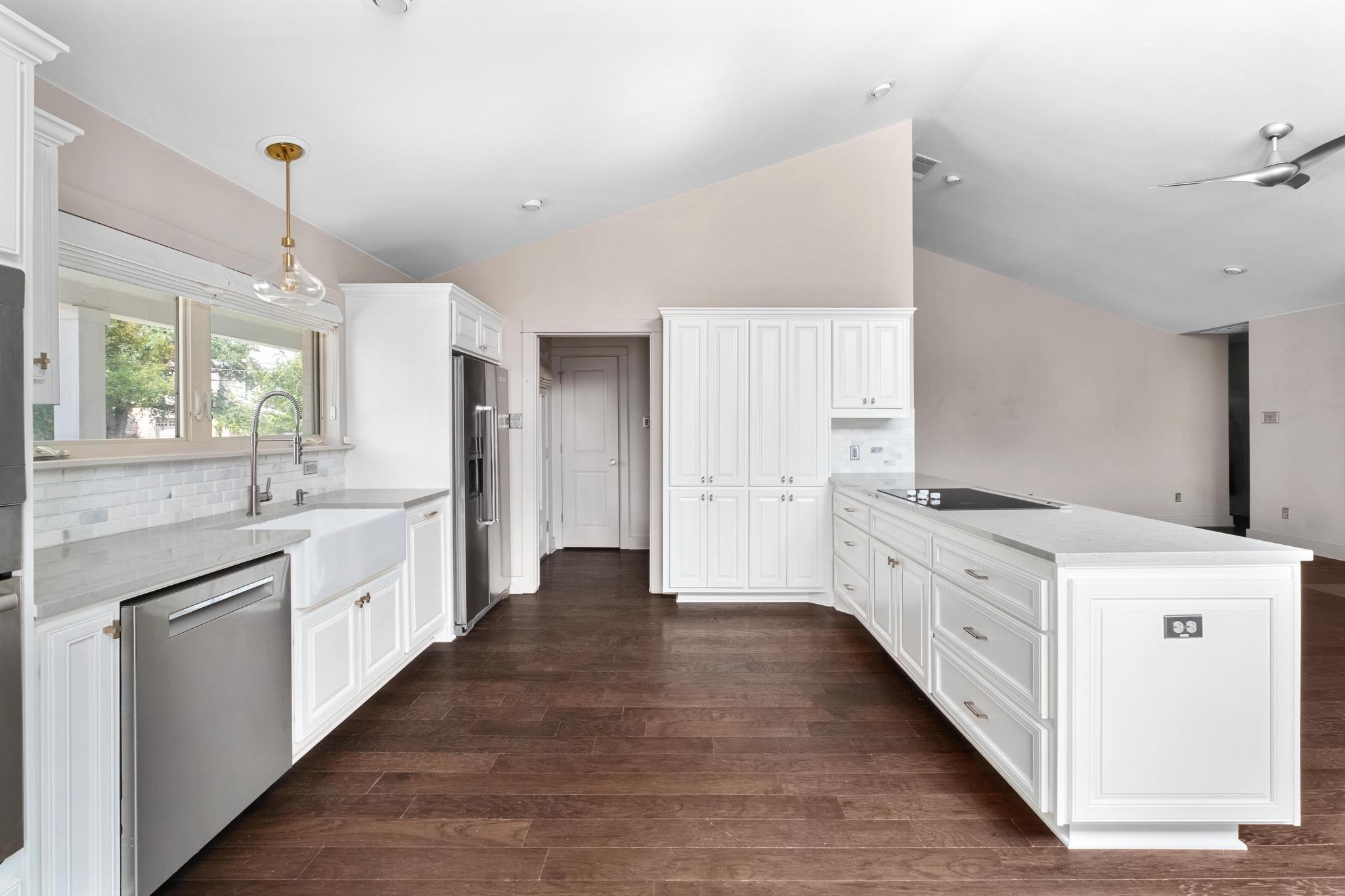 2802 Warren St #a Property Photo 9