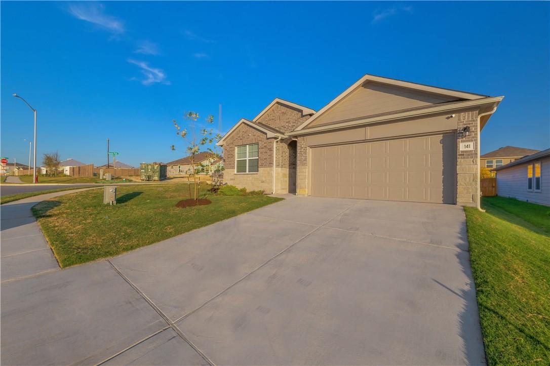 141 Spider Lily Dr Property Photo 3