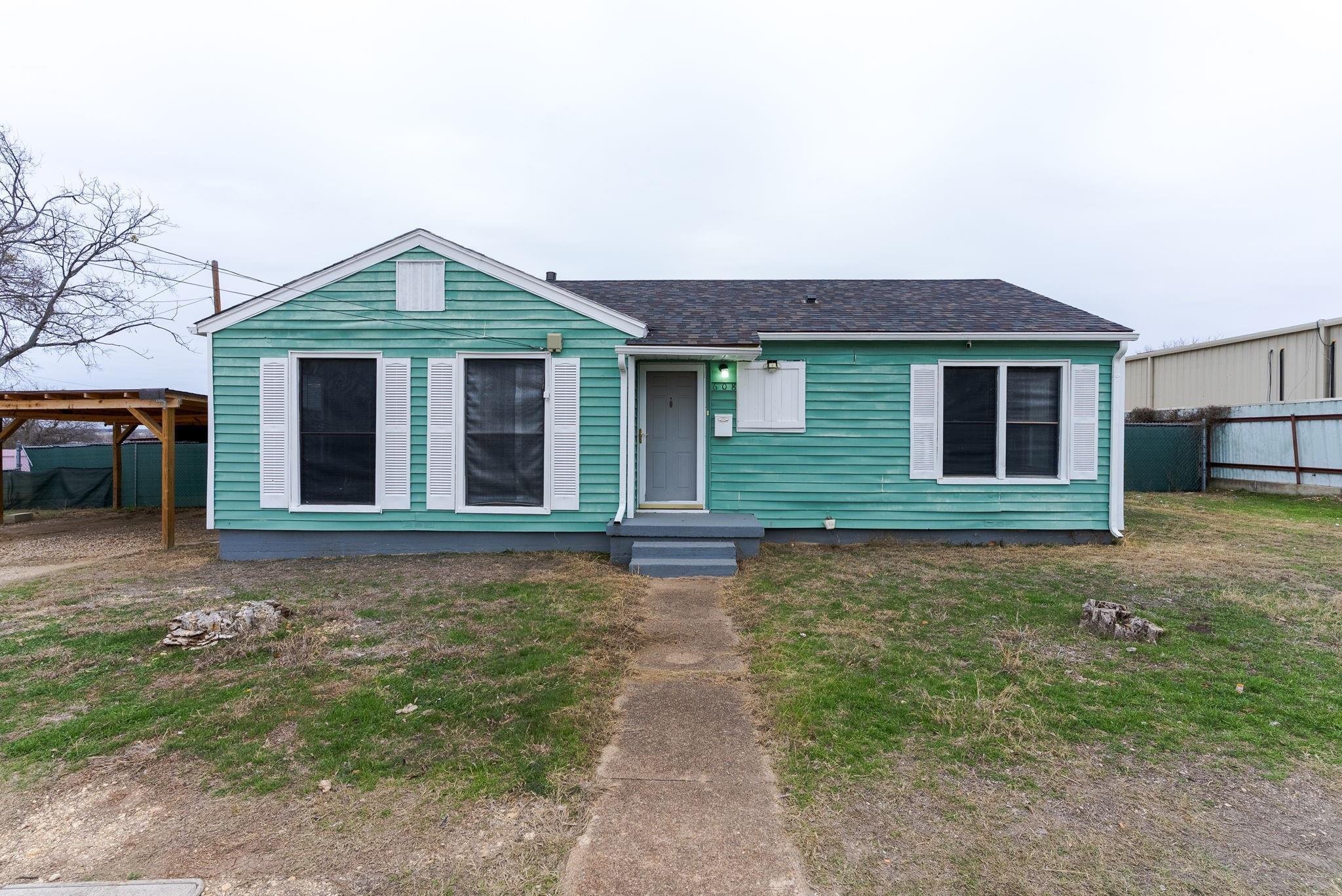 608 Dimple St Property Photo