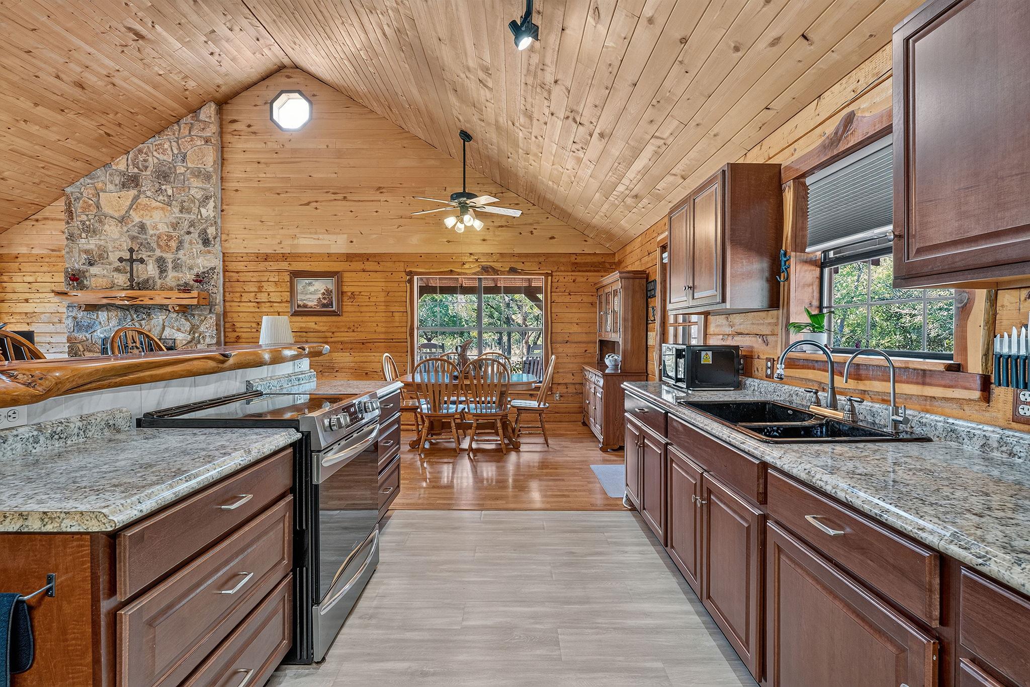 250 Gant Rd Property Photo 8