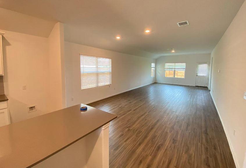 239 Barcelona None Property Photo 5
