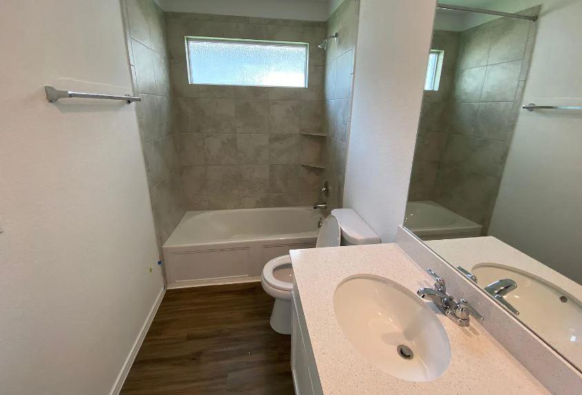 239 Barcelona None Property Photo 18