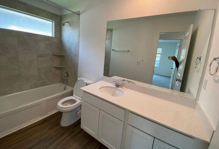 239 Barcelona None Property Photo 20