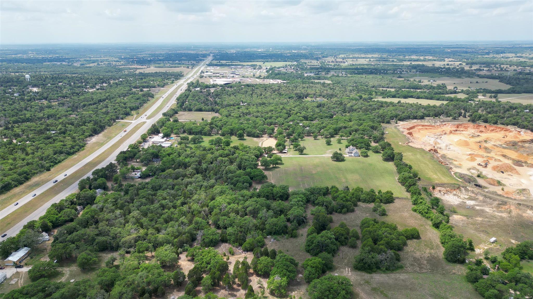 660 Highway 290 Hwy E Property Photo 5