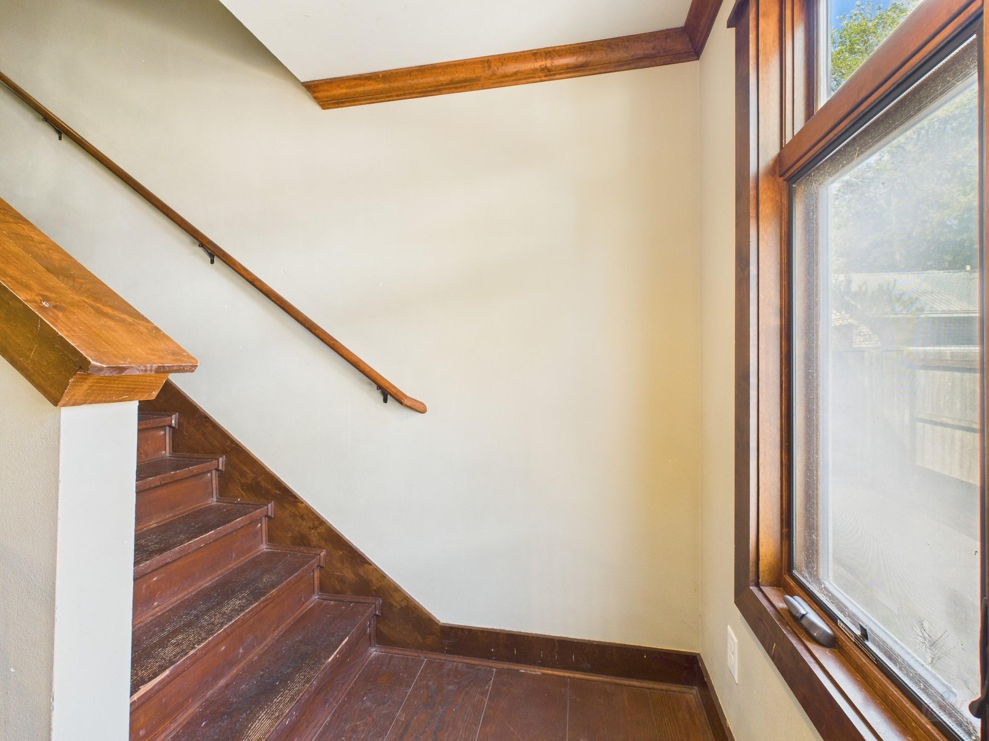 4604 Ave H Unit 2 None Property Photo 5