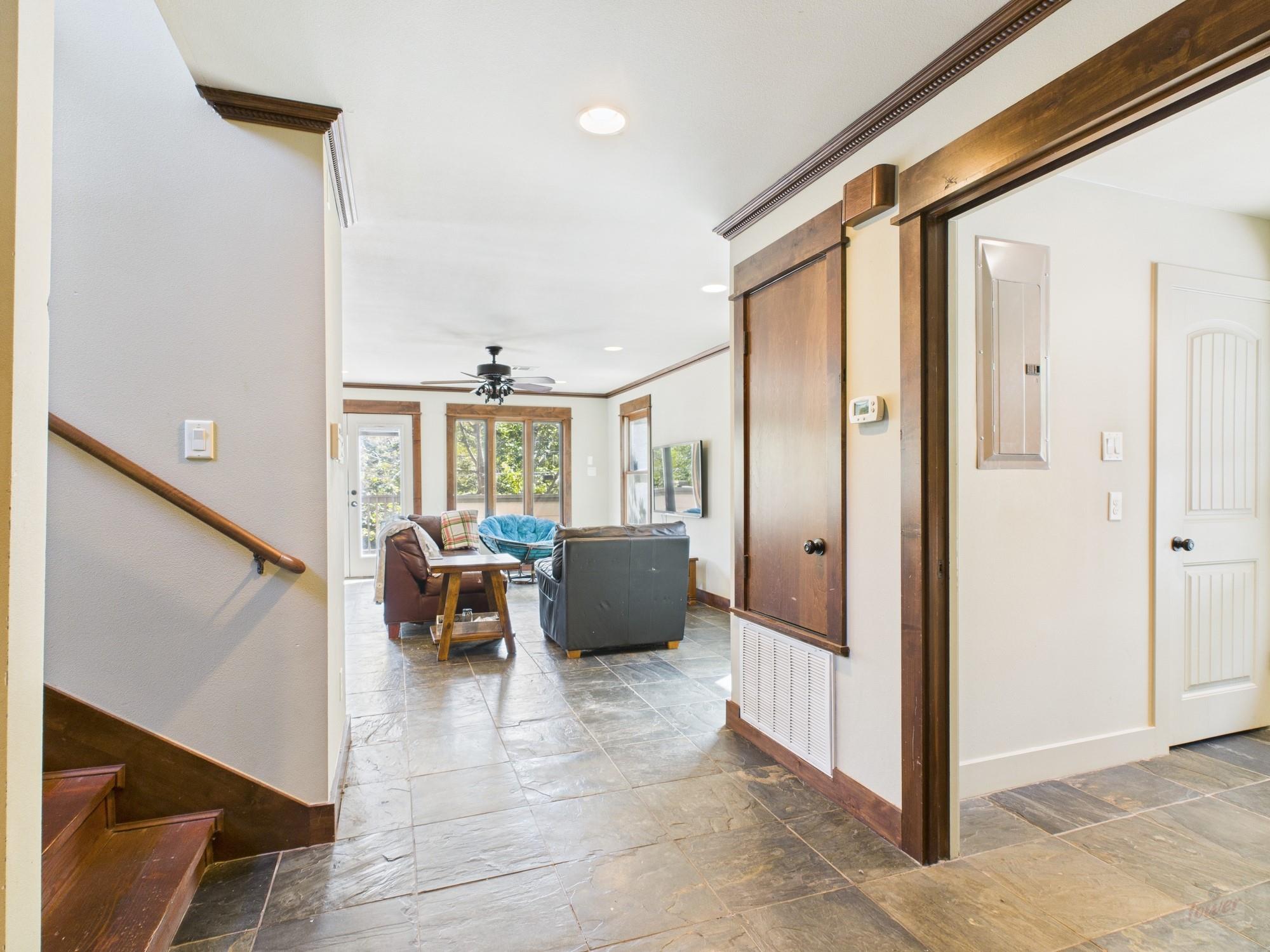 4604 Ave H Unit 2 None Property Photo 7