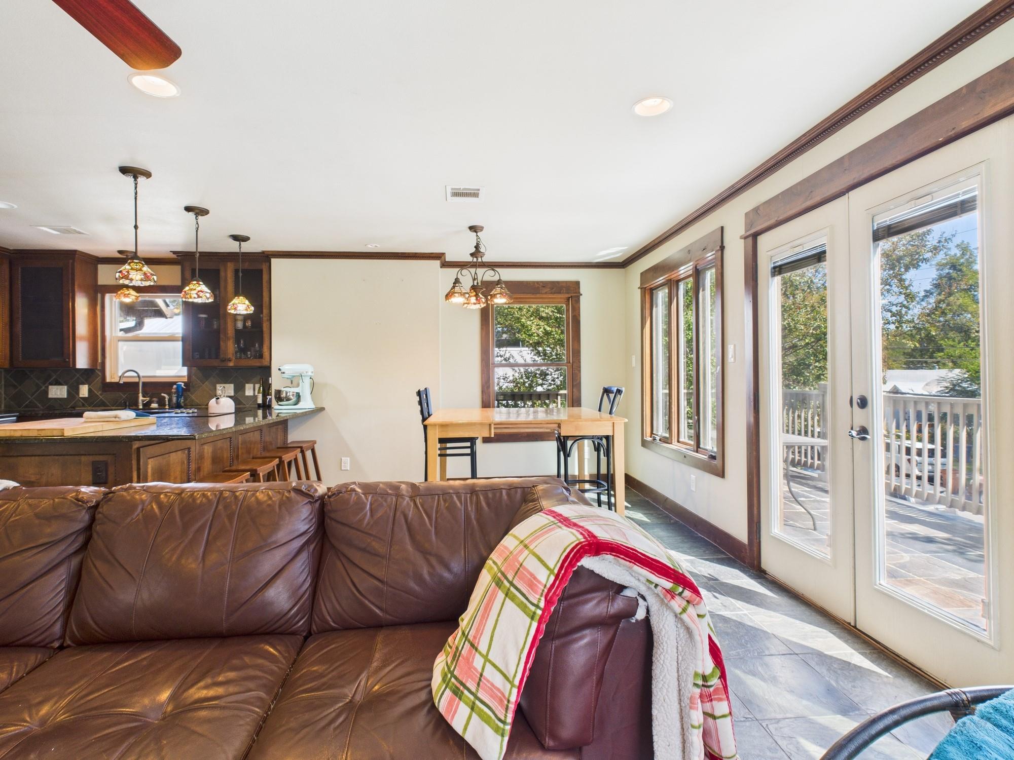 4604 Ave H Unit 2 None Property Photo 14