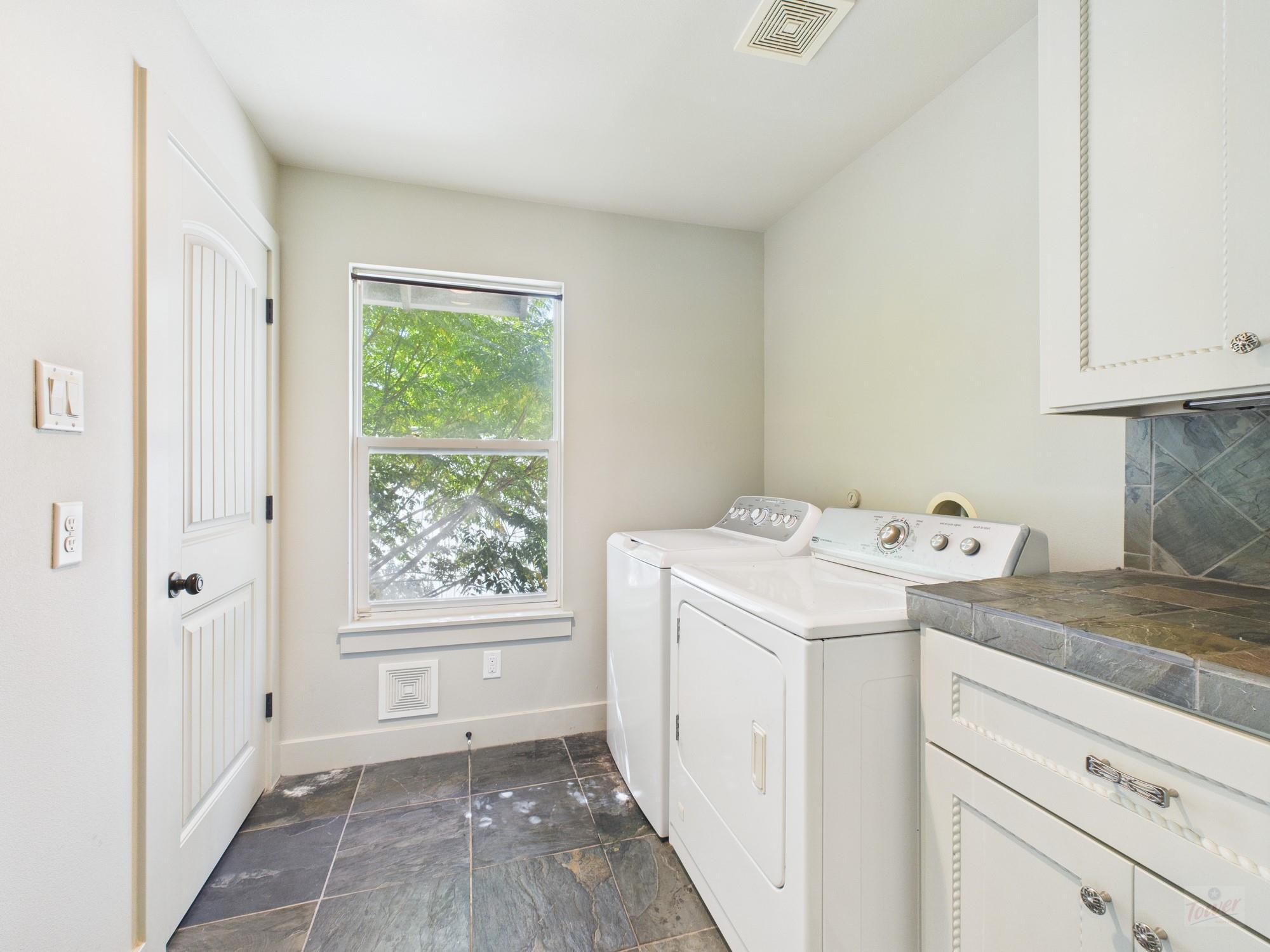 4604 Ave H Unit 2 None Property Photo 15