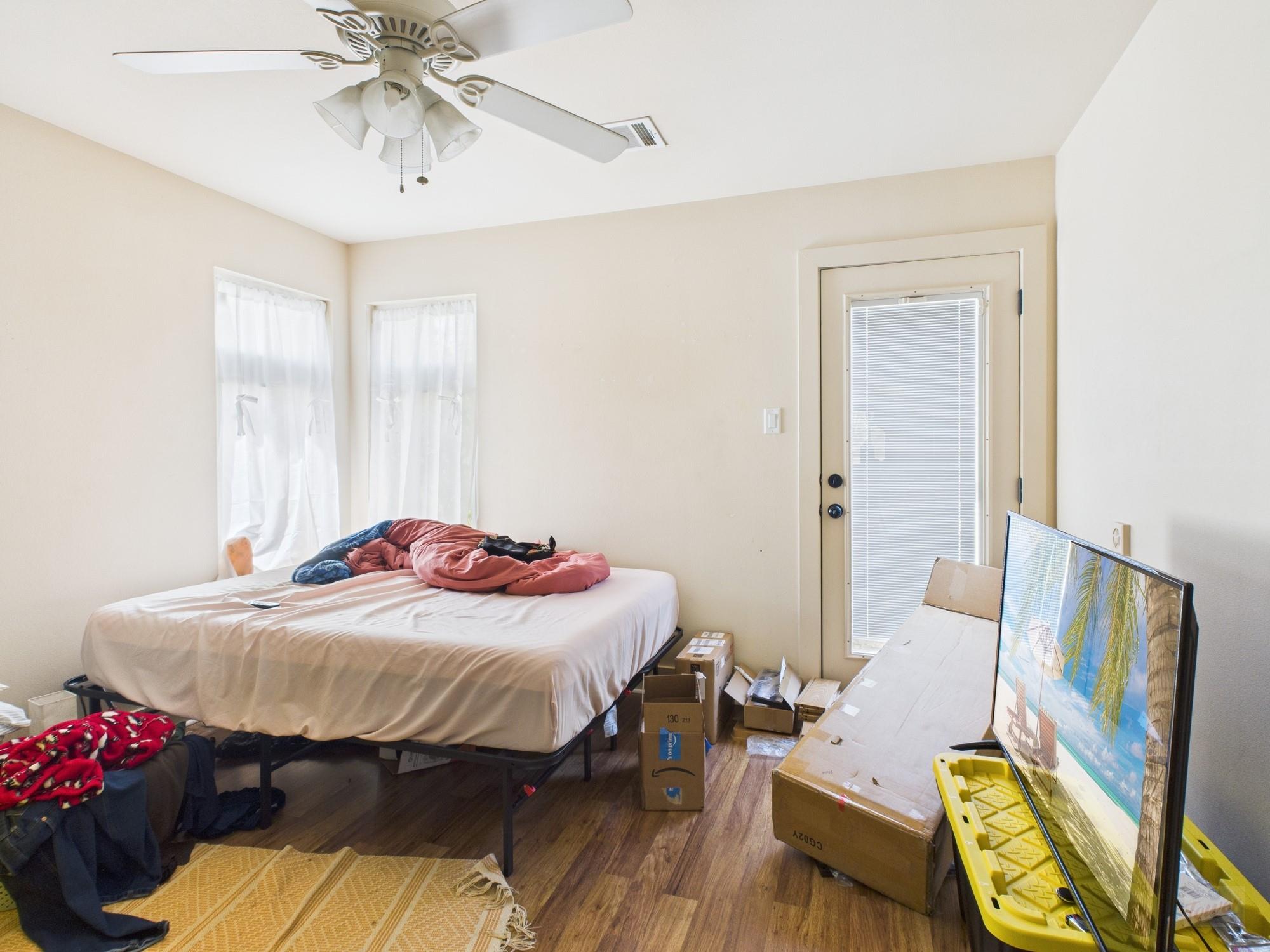 4604 Ave H Unit 2 None Property Photo 16