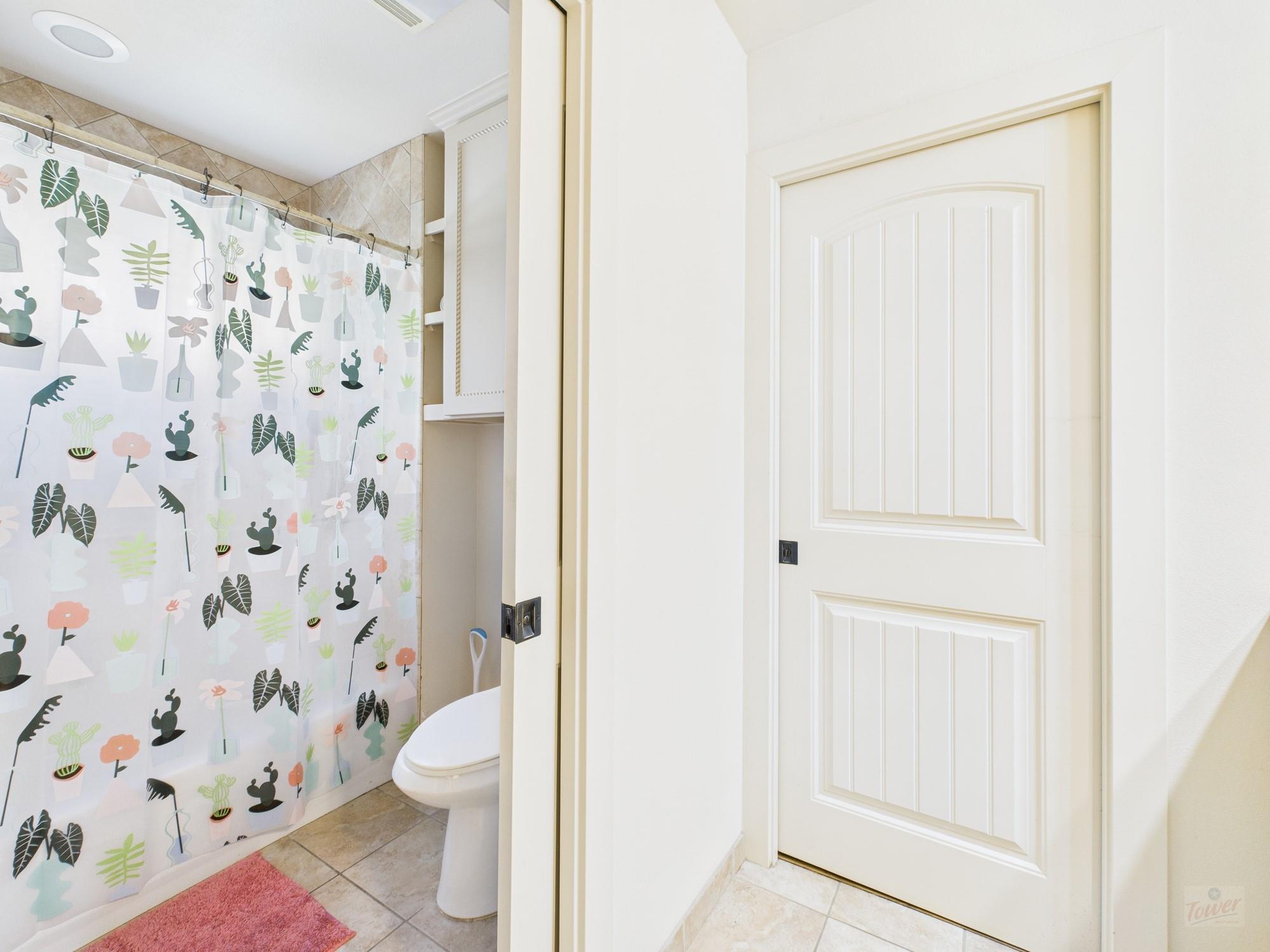 4604 Ave H Unit 2 None Property Photo 18