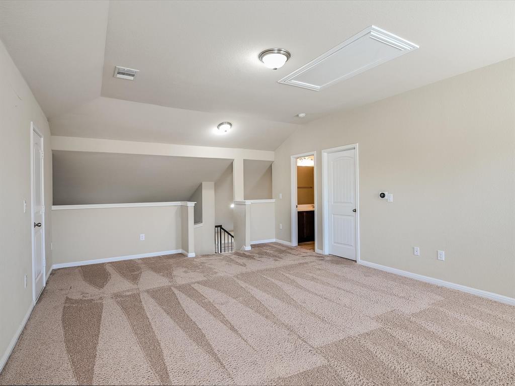 141 Serrano St Property Photo 16