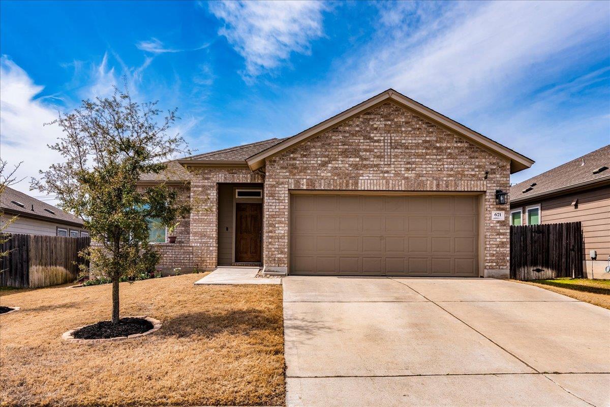671 Bridgestone Way Property Photo