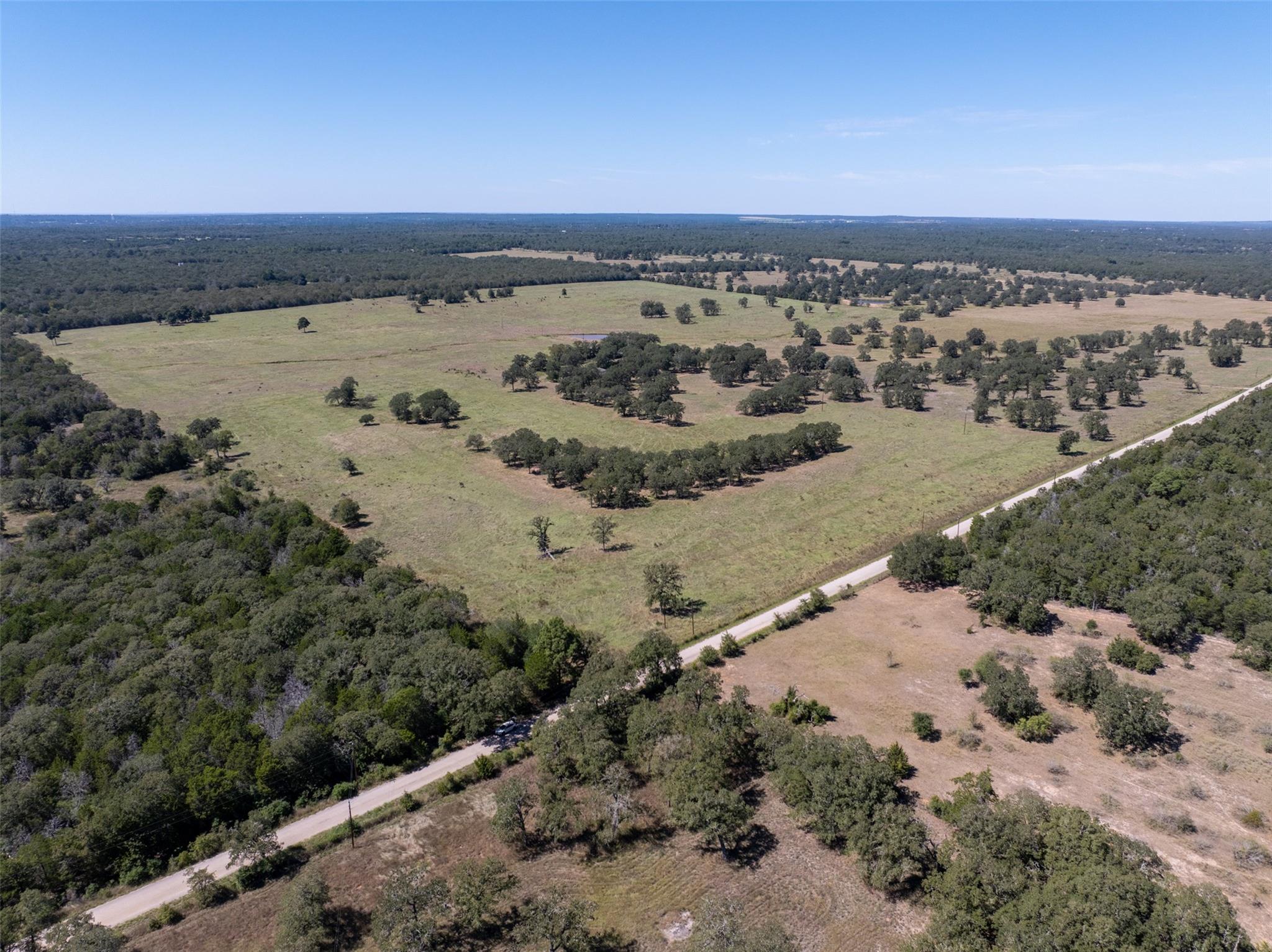 1078 Old Pin Oak Rd #tracts 1 & 2 Property Photo 10