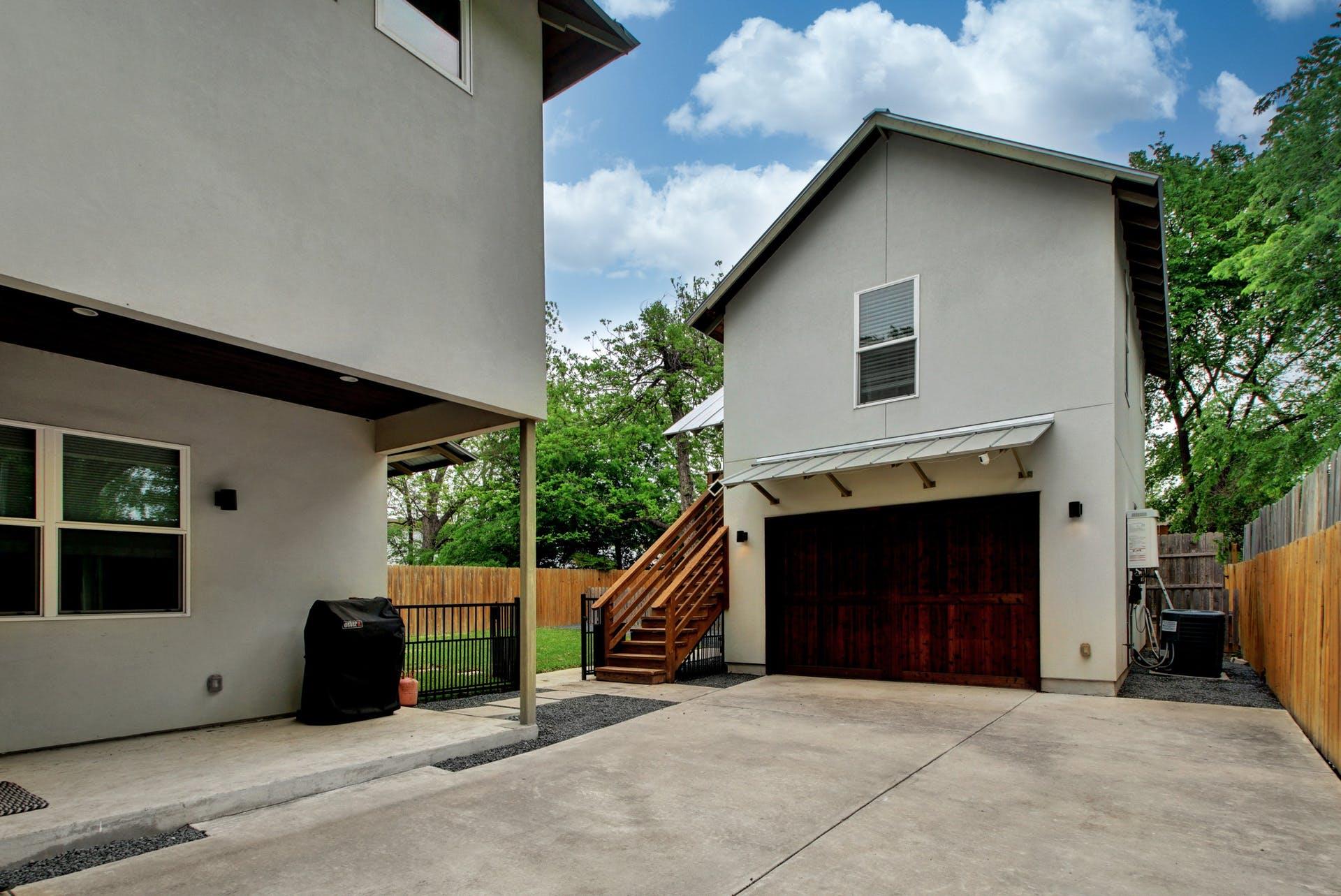 4613 Harmon Ave Property Photo 9
