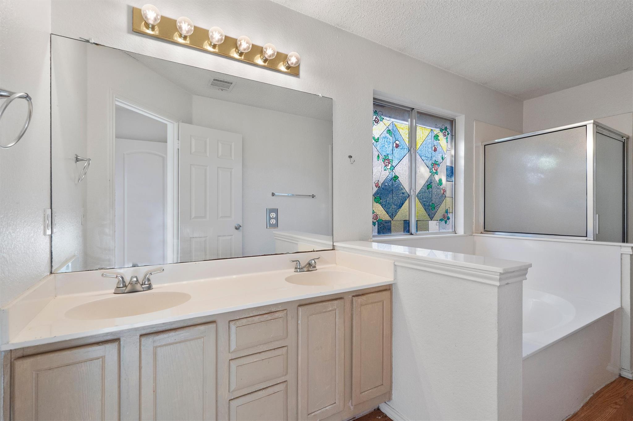 512 Dusty Leather Ct Property Photo 19