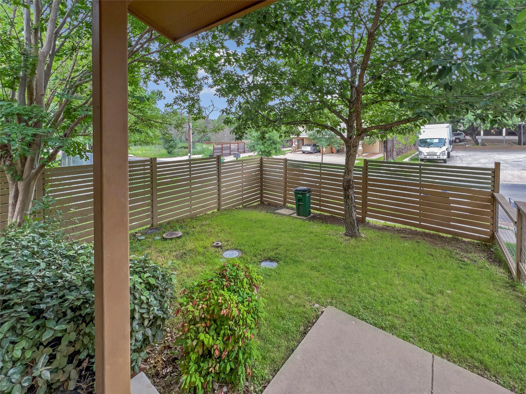 4120 Valley View Rd #b Property Photo 2