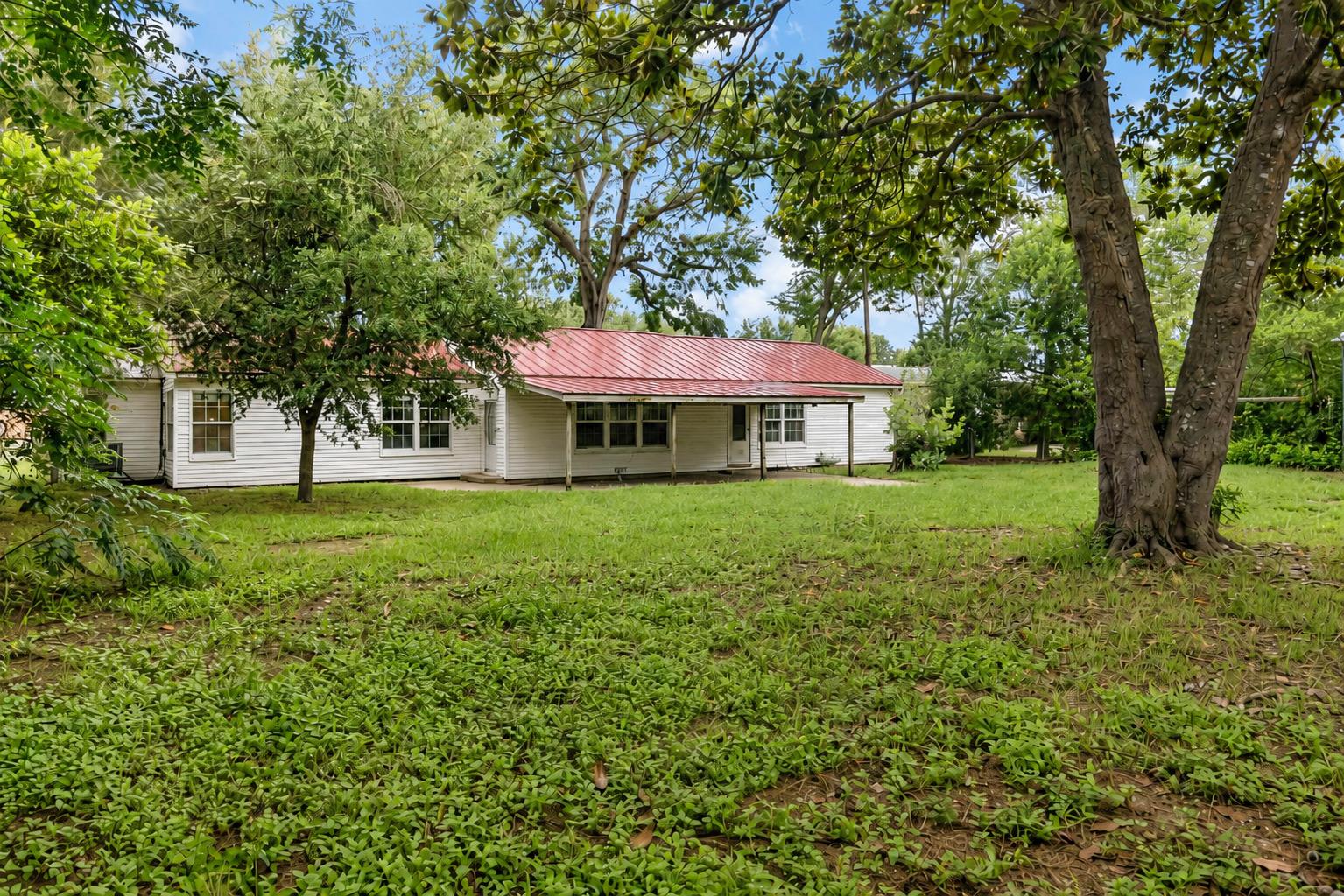 709 Ne Tiger Ln Property Photo 24
