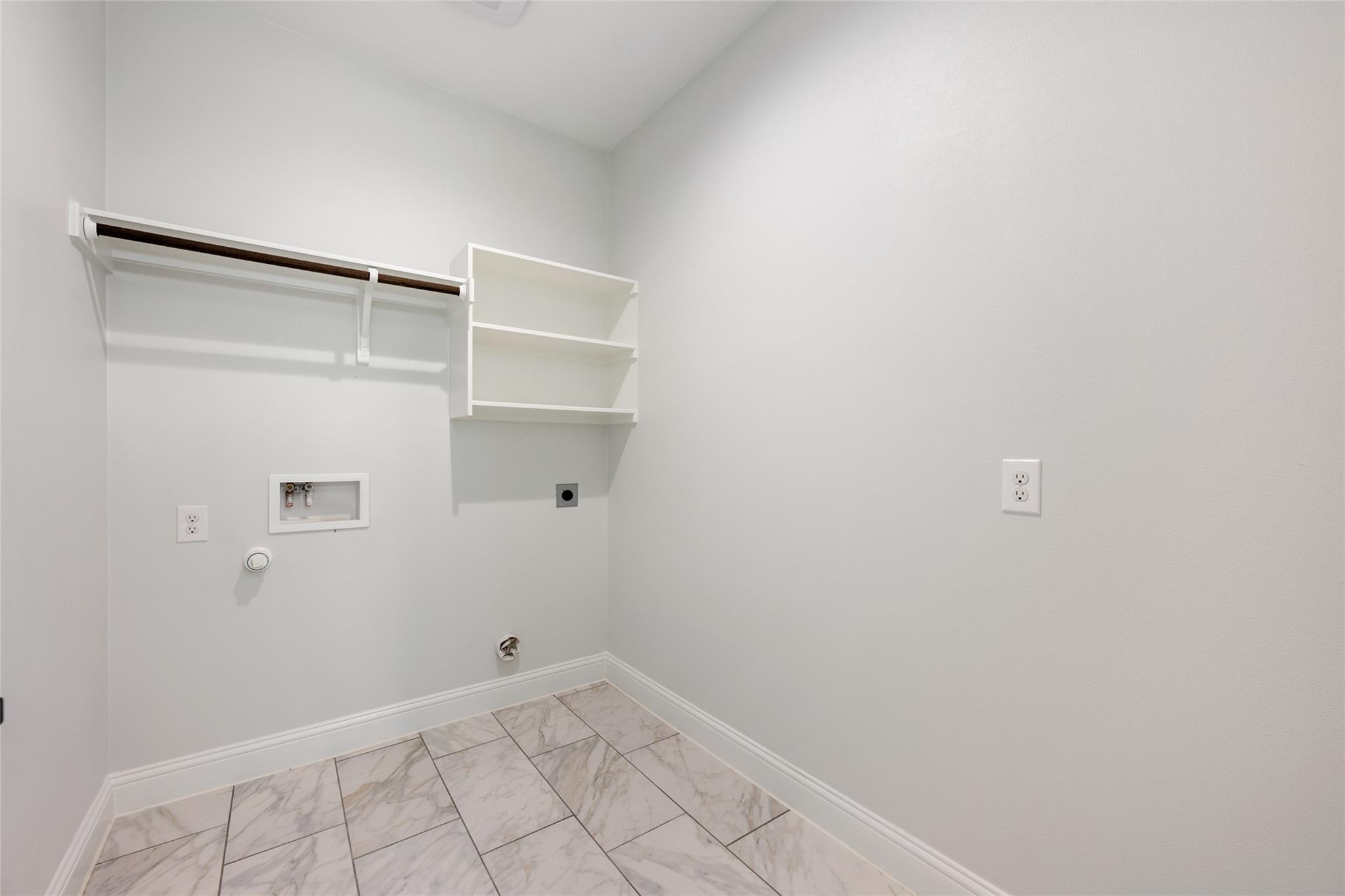 20302 Boggy Ford Rd Property Photo 31