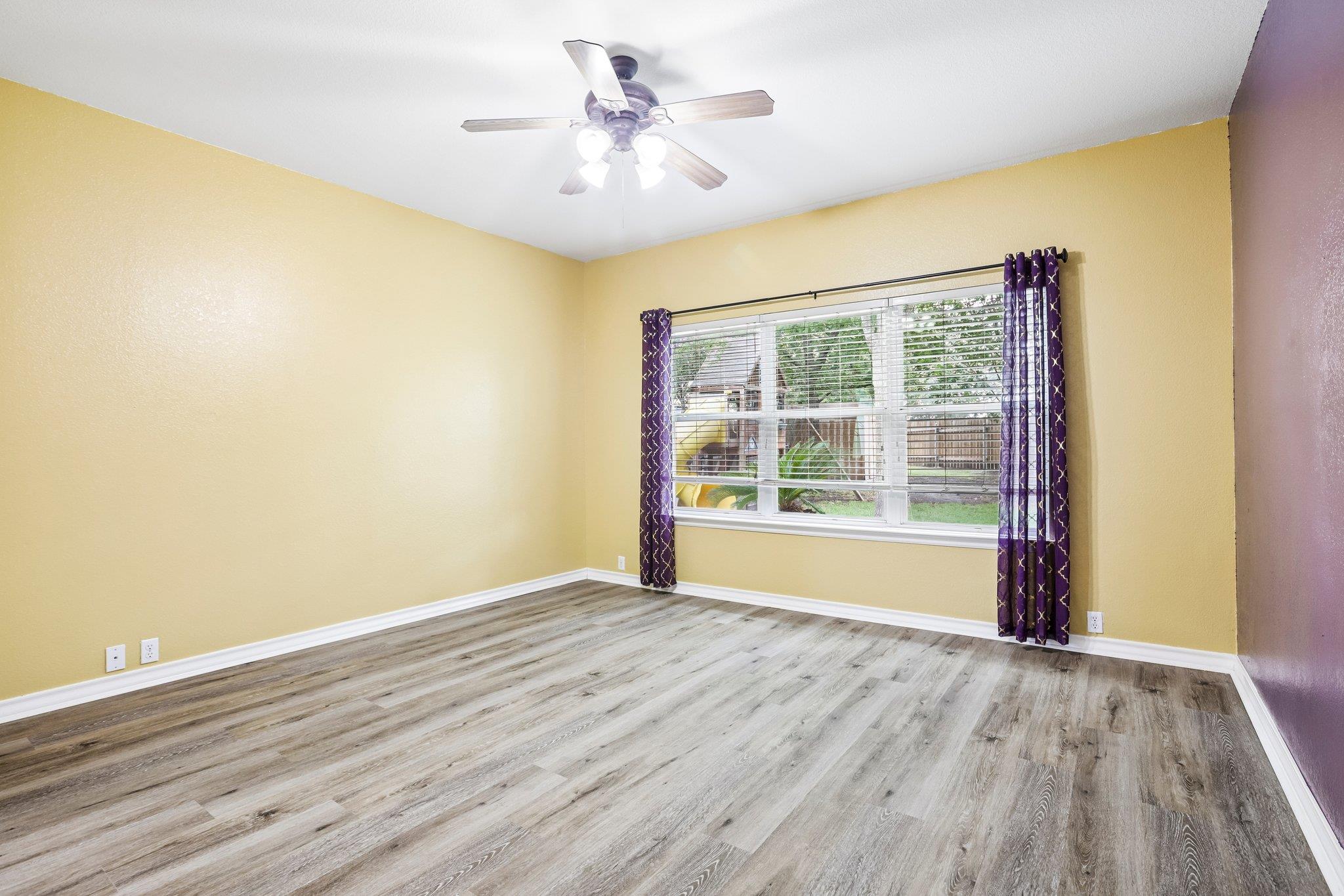 2821 Purple Thistle Dr Property Photo 13