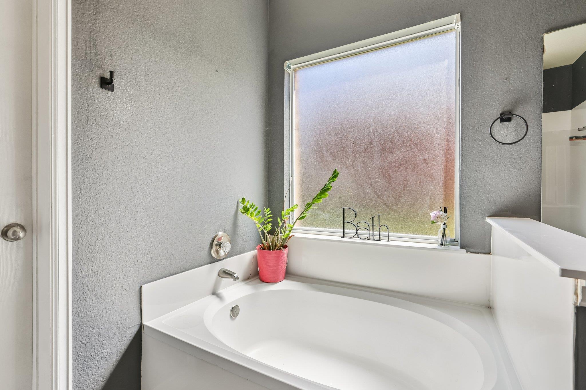 2821 Purple Thistle Dr Property Photo 17