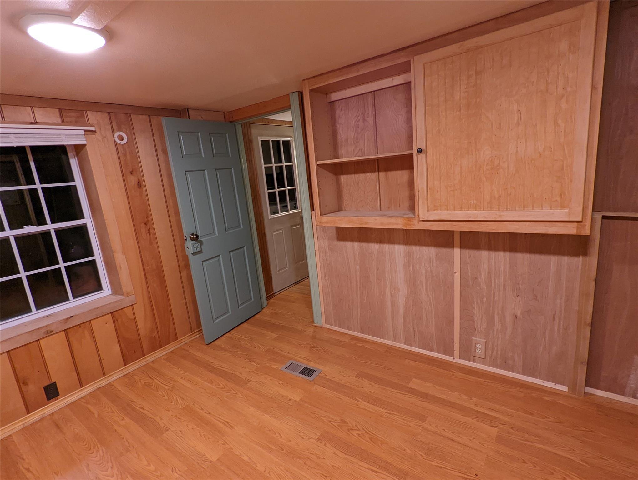 11608 Travis St Property Photo 11