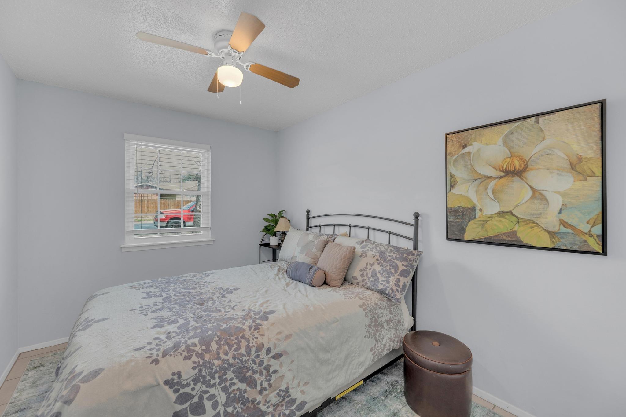 203 E Longspur Blvd Property Photo 21