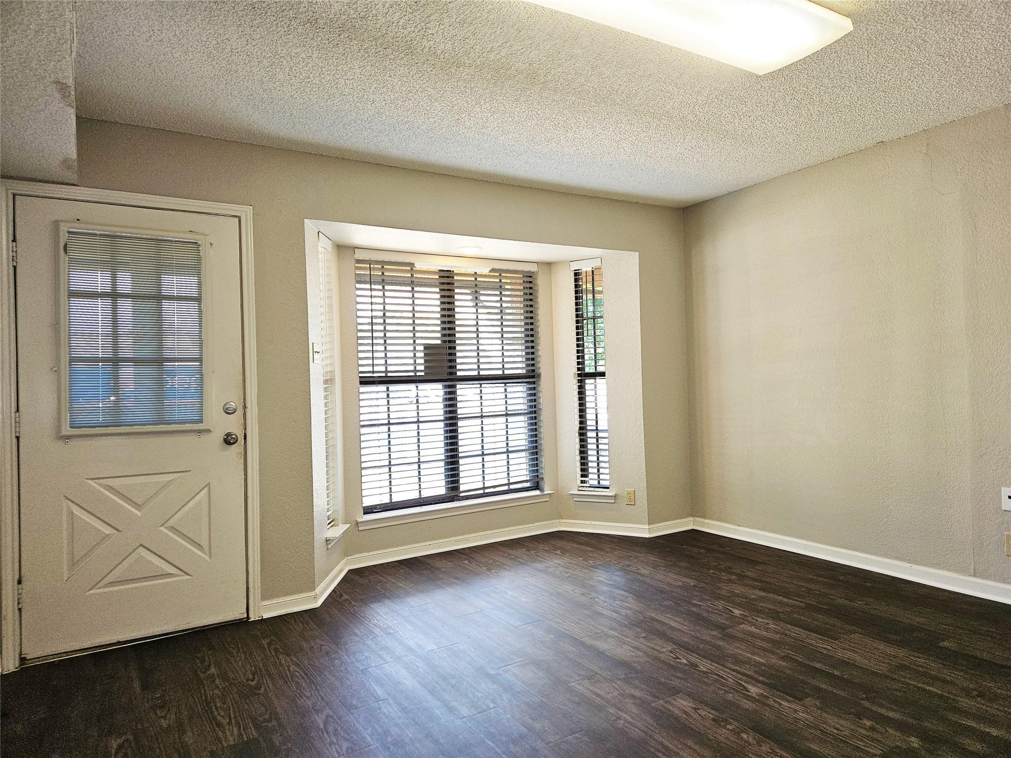 2015 Monarch Dr #c&d Property Photo 3