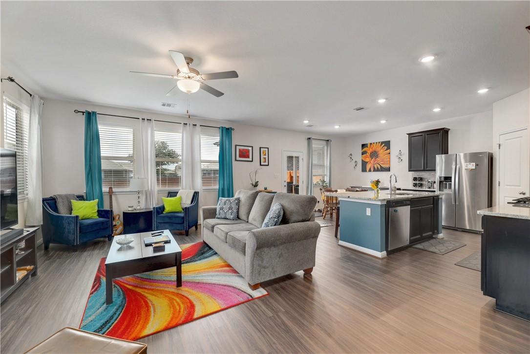 109 Red Cedar Ct