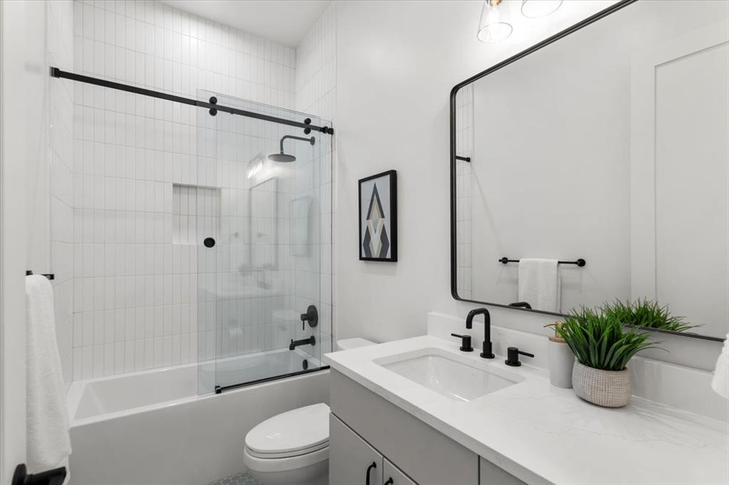 3204 Overcup Oak Dr #a Property Photo 27