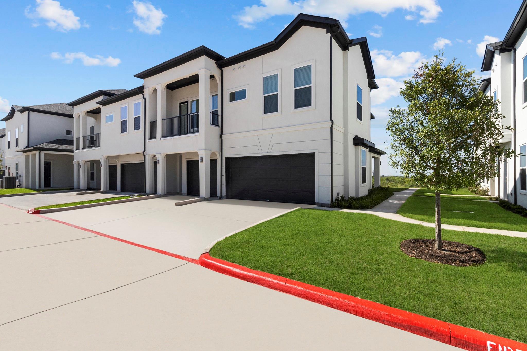 1664 Hillside Terrace None #4416 Property Photo 3