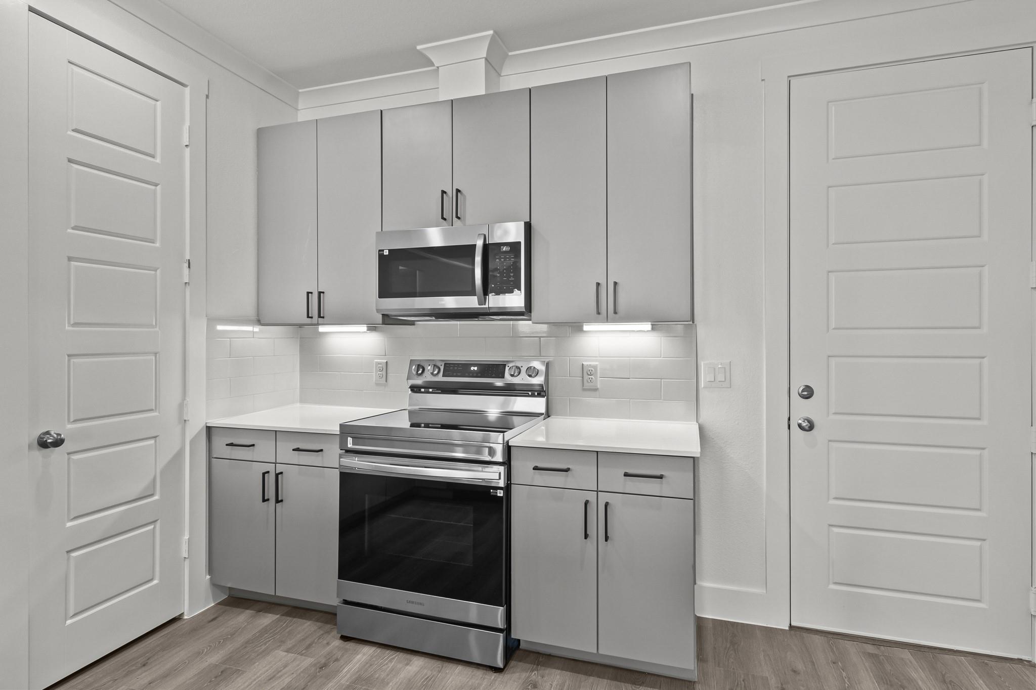 1664 Hillside Terrace None #4416 Property Photo 15