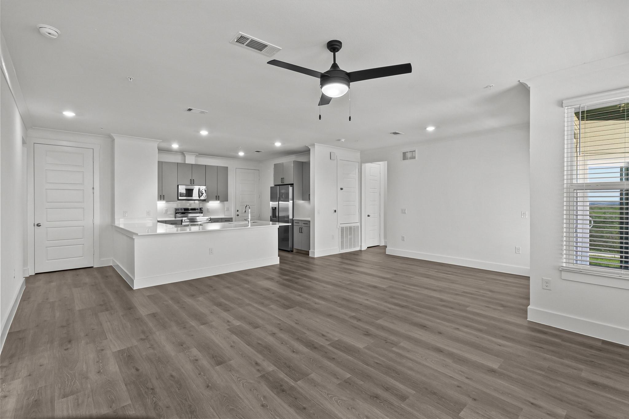 1664 Hillside Terrace None #4416 Property Photo 20